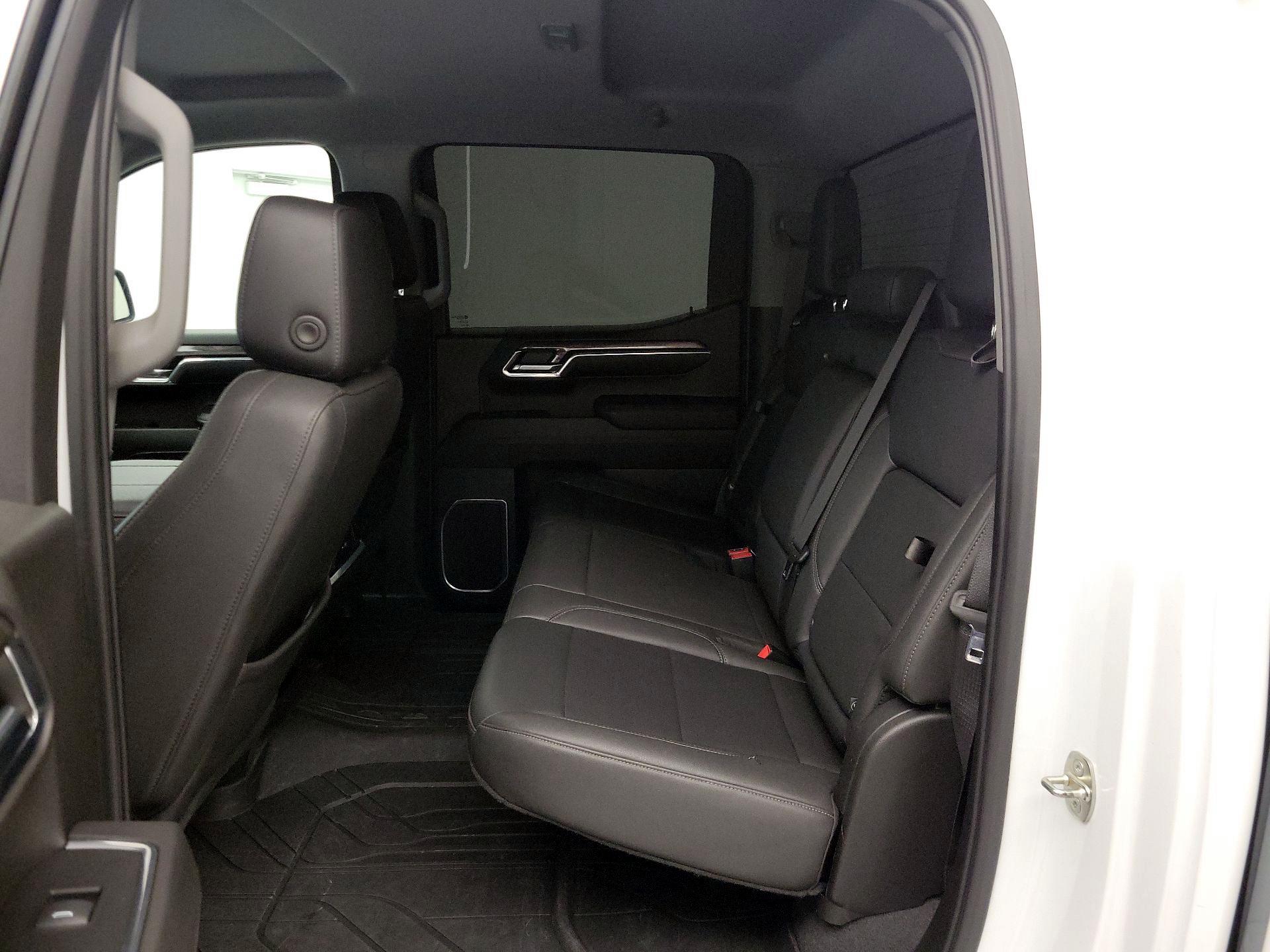 Thumbnail: 2023 Chevrolet Silverado 1500 - 19