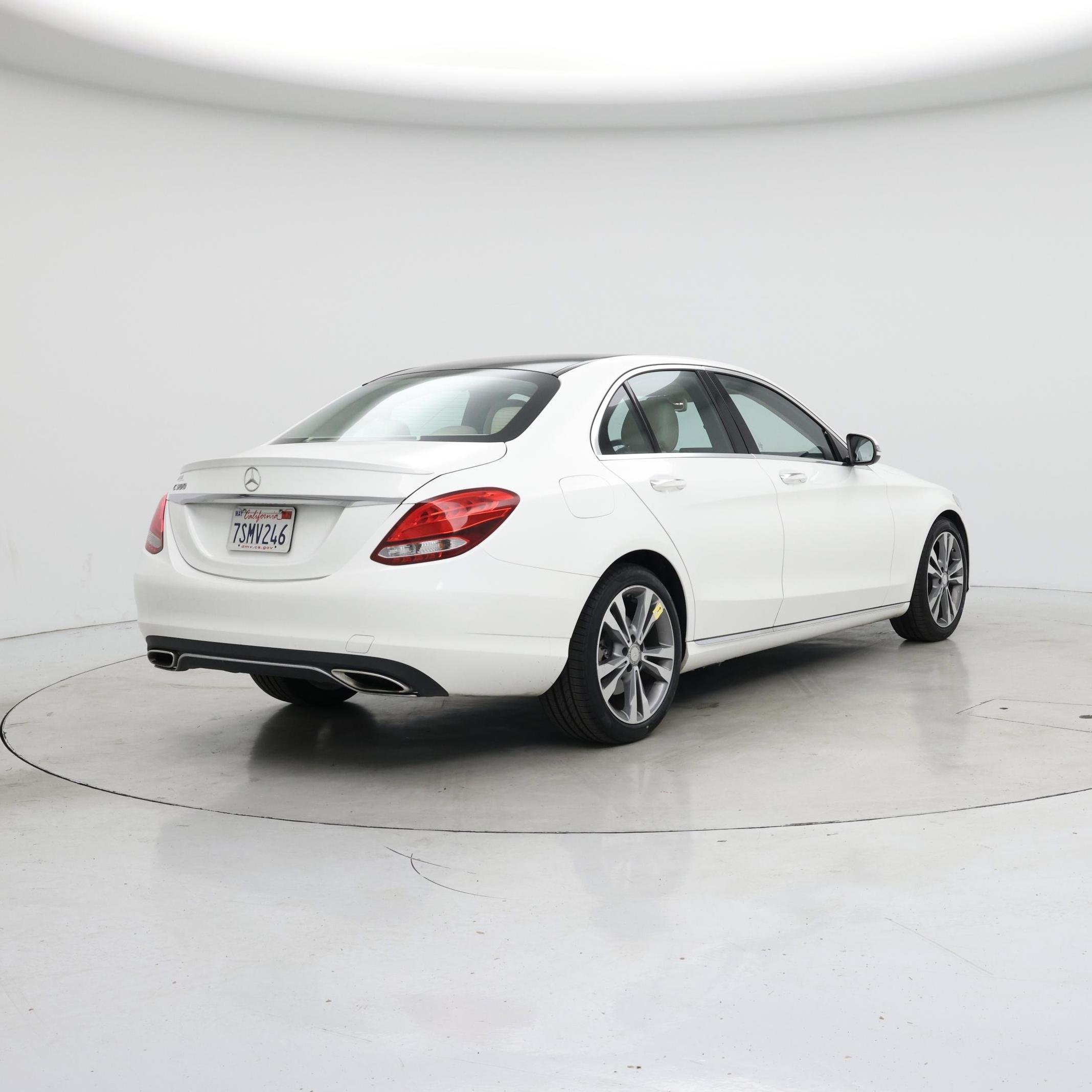 Thumbnail: 2016 Mercedes-Benz C-Class - 8