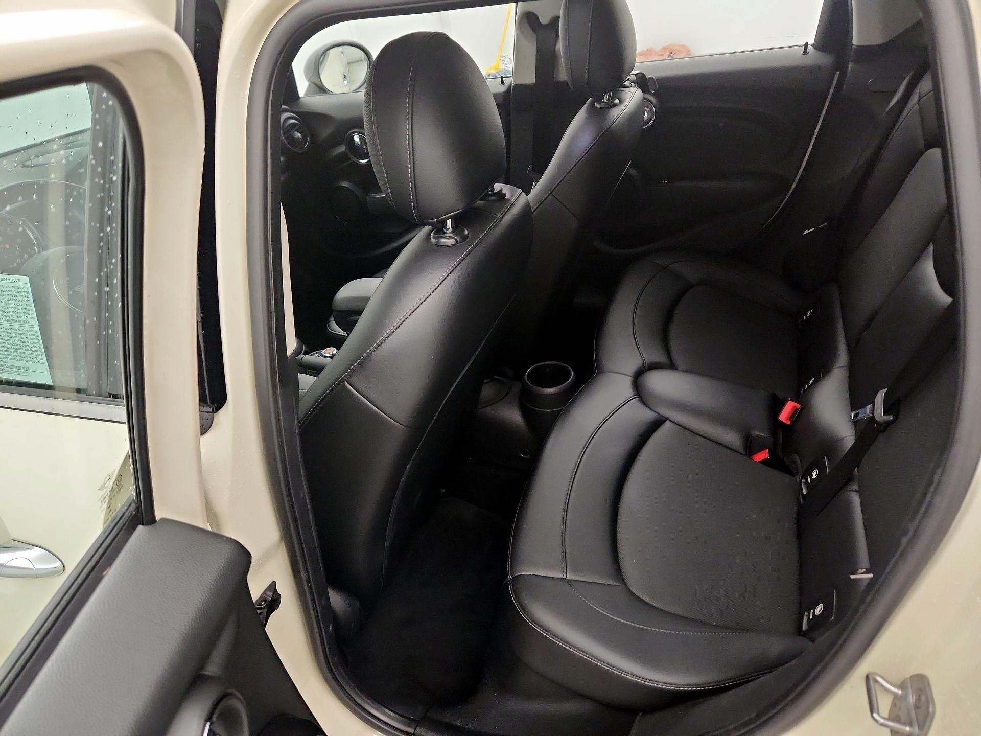 Thumbnail: 2018 MINI Cooper Hardtop - 19