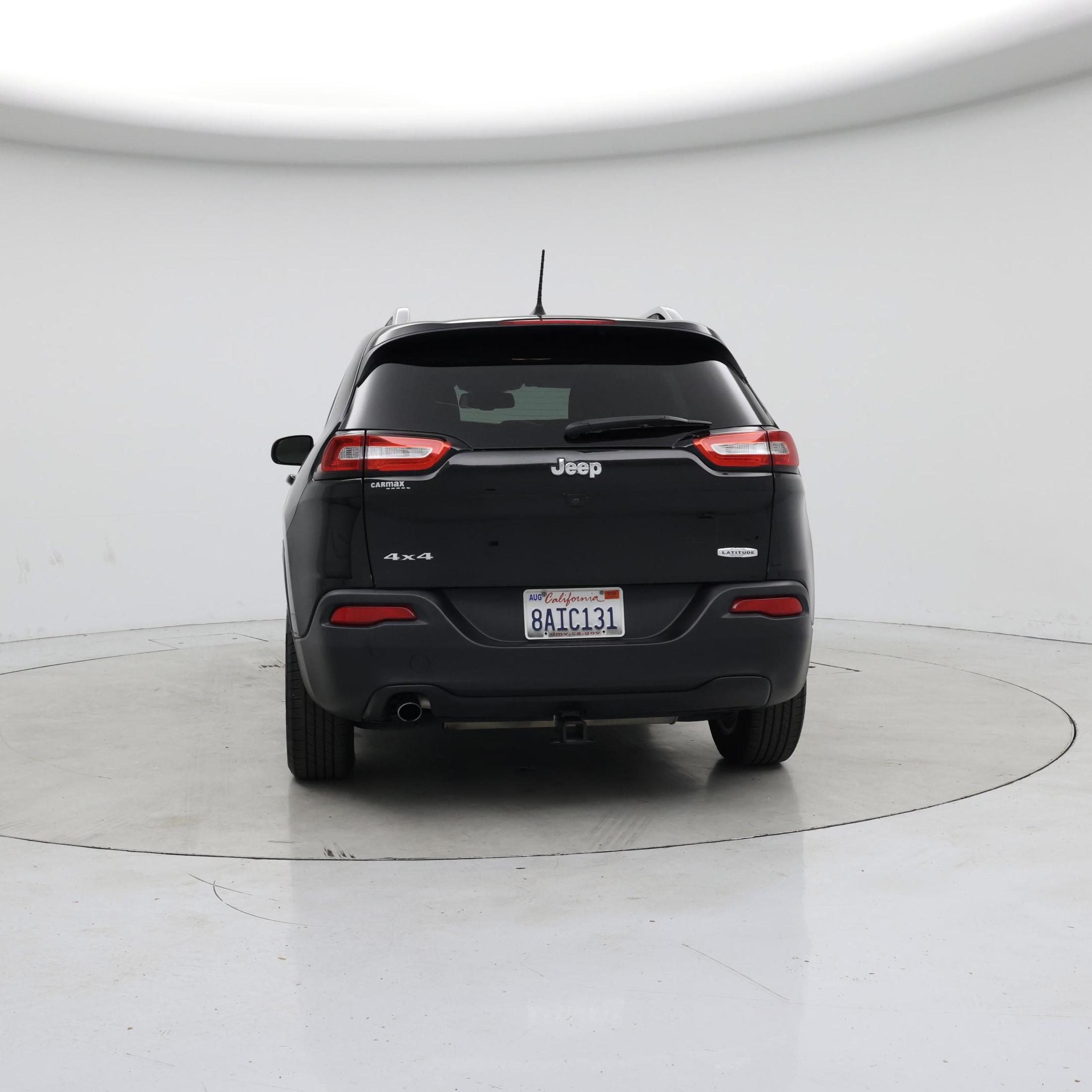 Thumbnail: 2017 Jeep Cherokee - 6