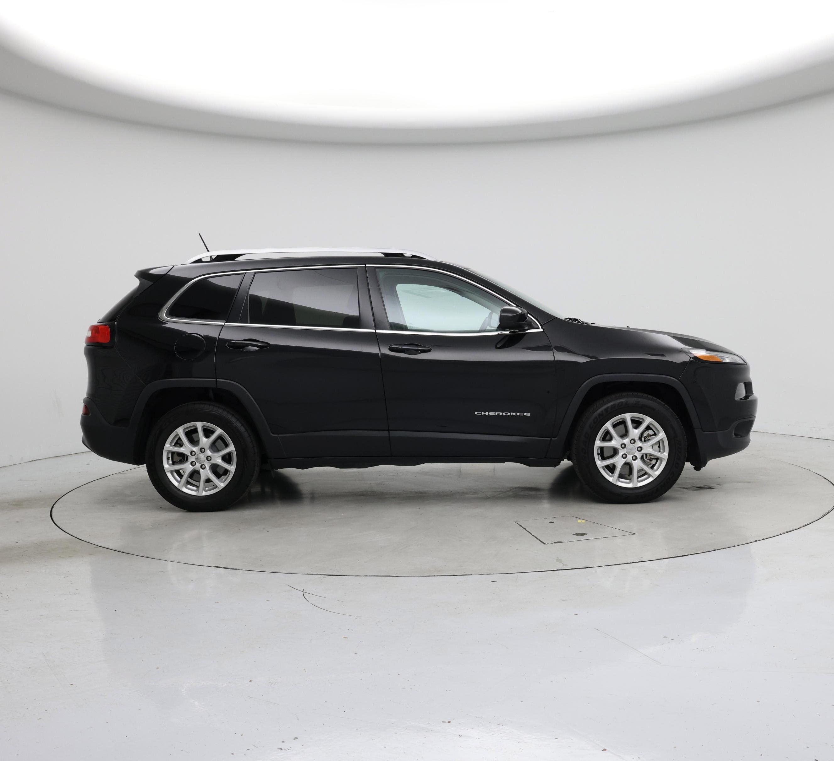 Thumbnail: 2017 Jeep Cherokee - 7