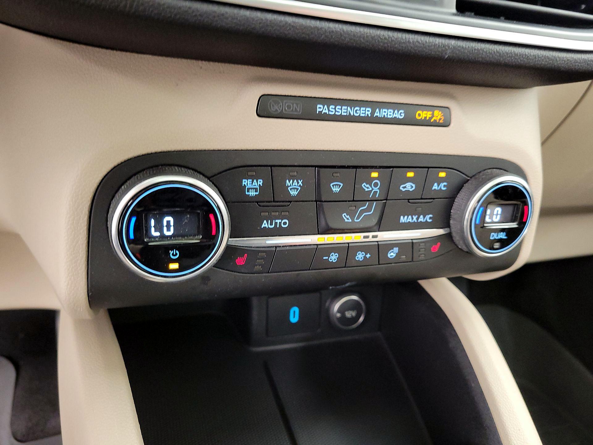 Thumbnail: 2020 Ford Escape - 17