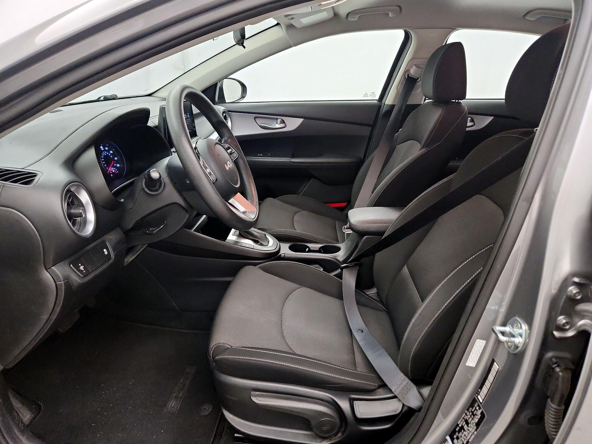 Thumbnail: 2023 Kia Forte - 11