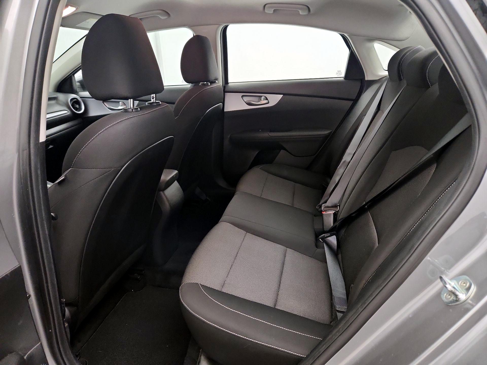 Thumbnail: 2023 Kia Forte - 19