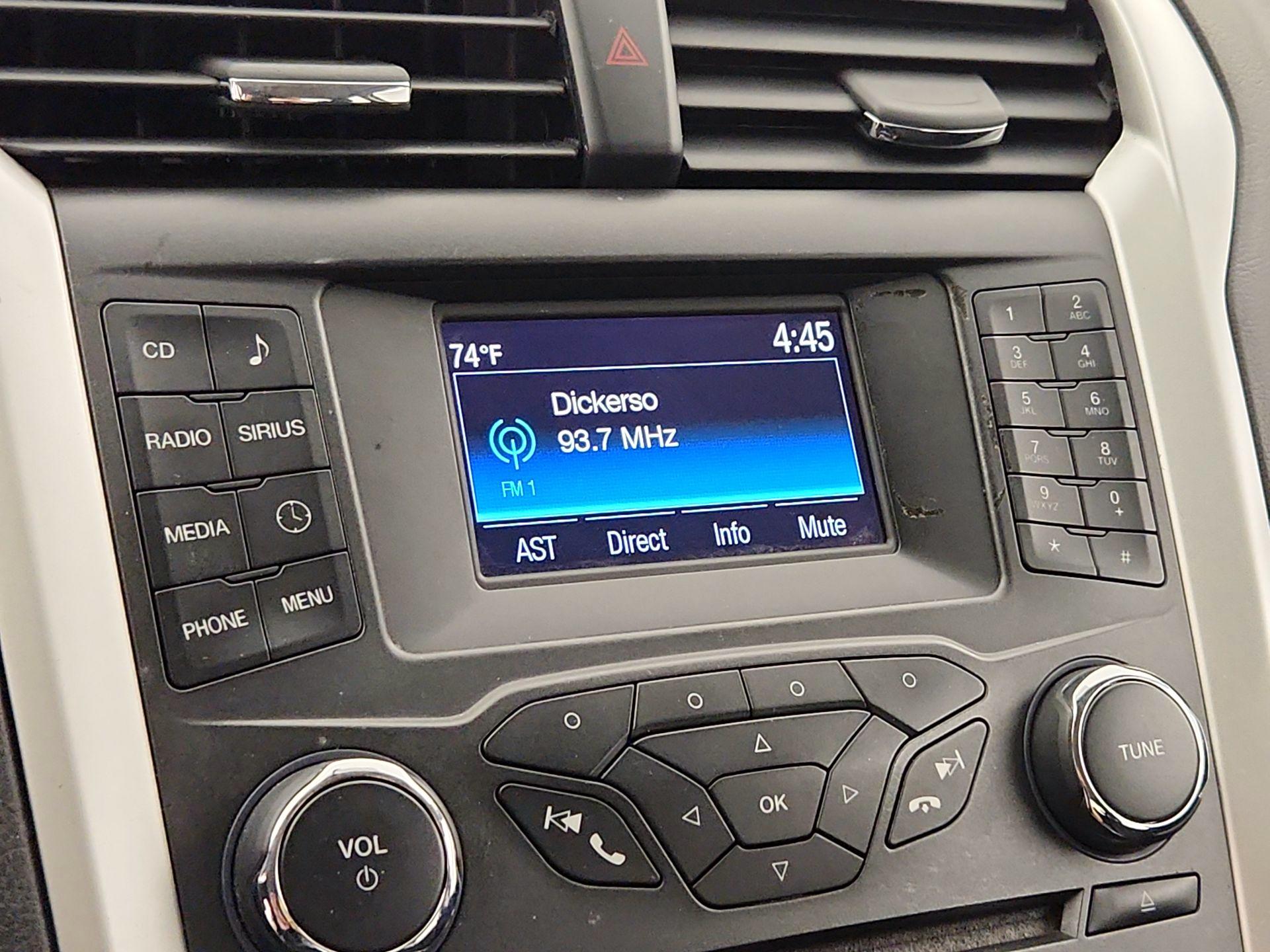 Thumbnail: 2016 Ford Fusion - 15