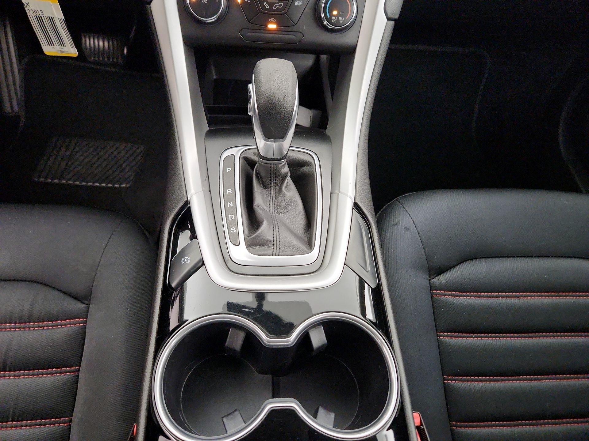 Thumbnail: 2016 Ford Fusion - 17