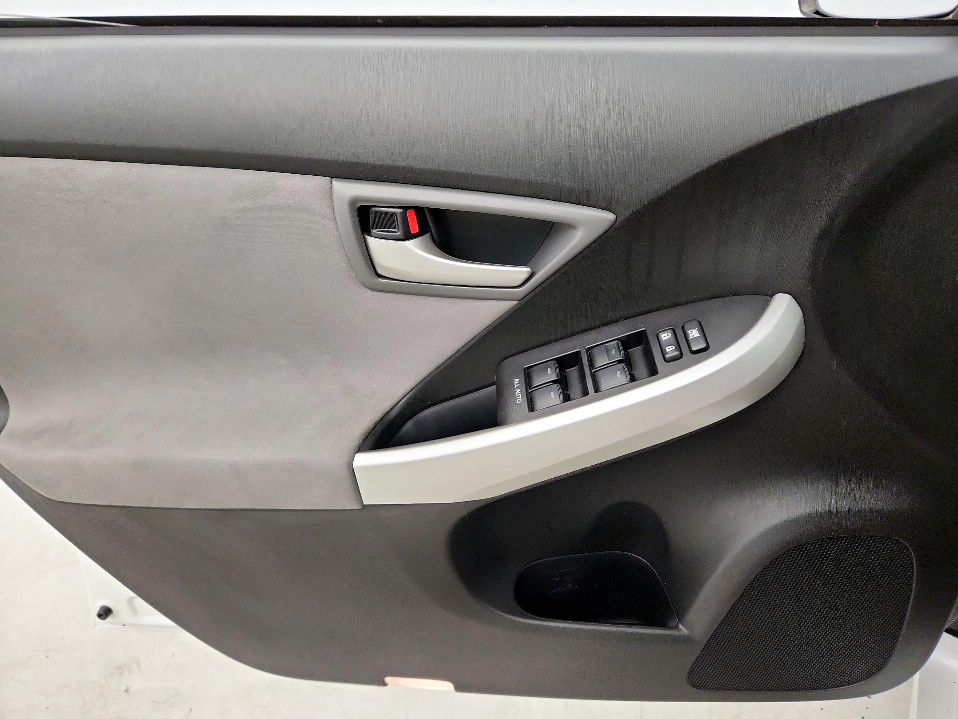 Thumbnail: 2014 Toyota Prius - 12