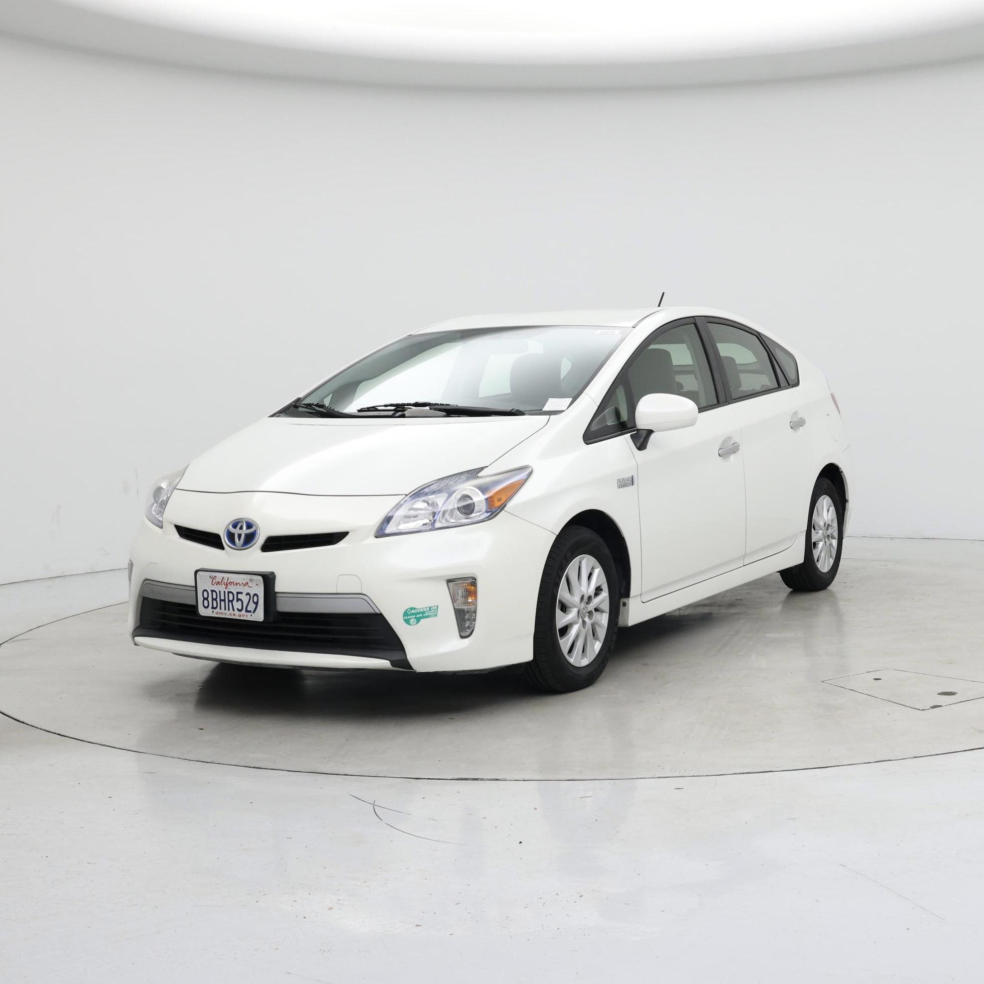Thumbnail: 2014 Toyota Prius - 4
