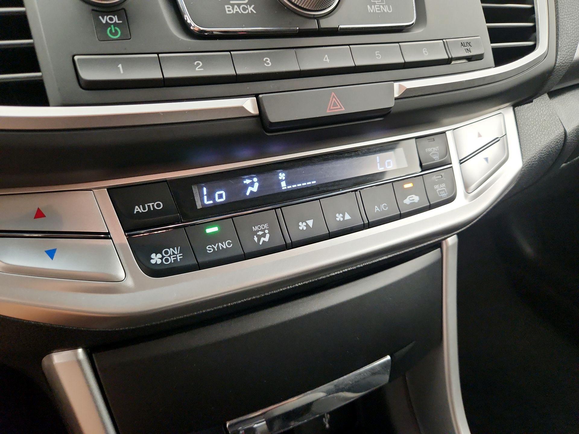Thumbnail: 2014 Honda Accord - 16