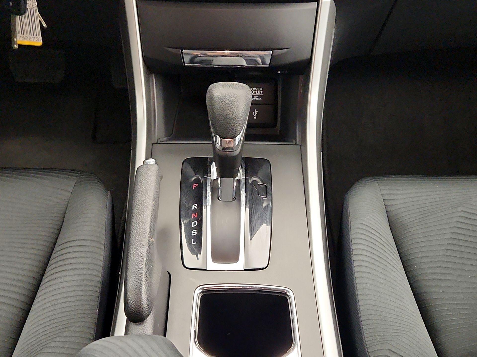 Thumbnail: 2014 Honda Accord - 17