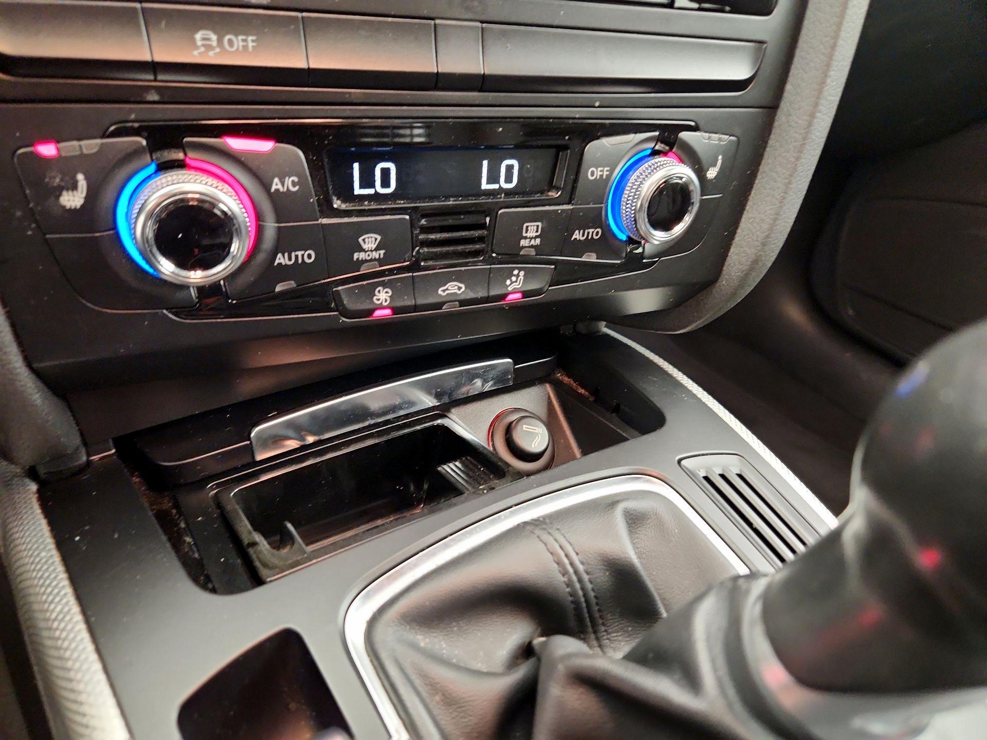 Thumbnail: 2015 Audi A4 - 16