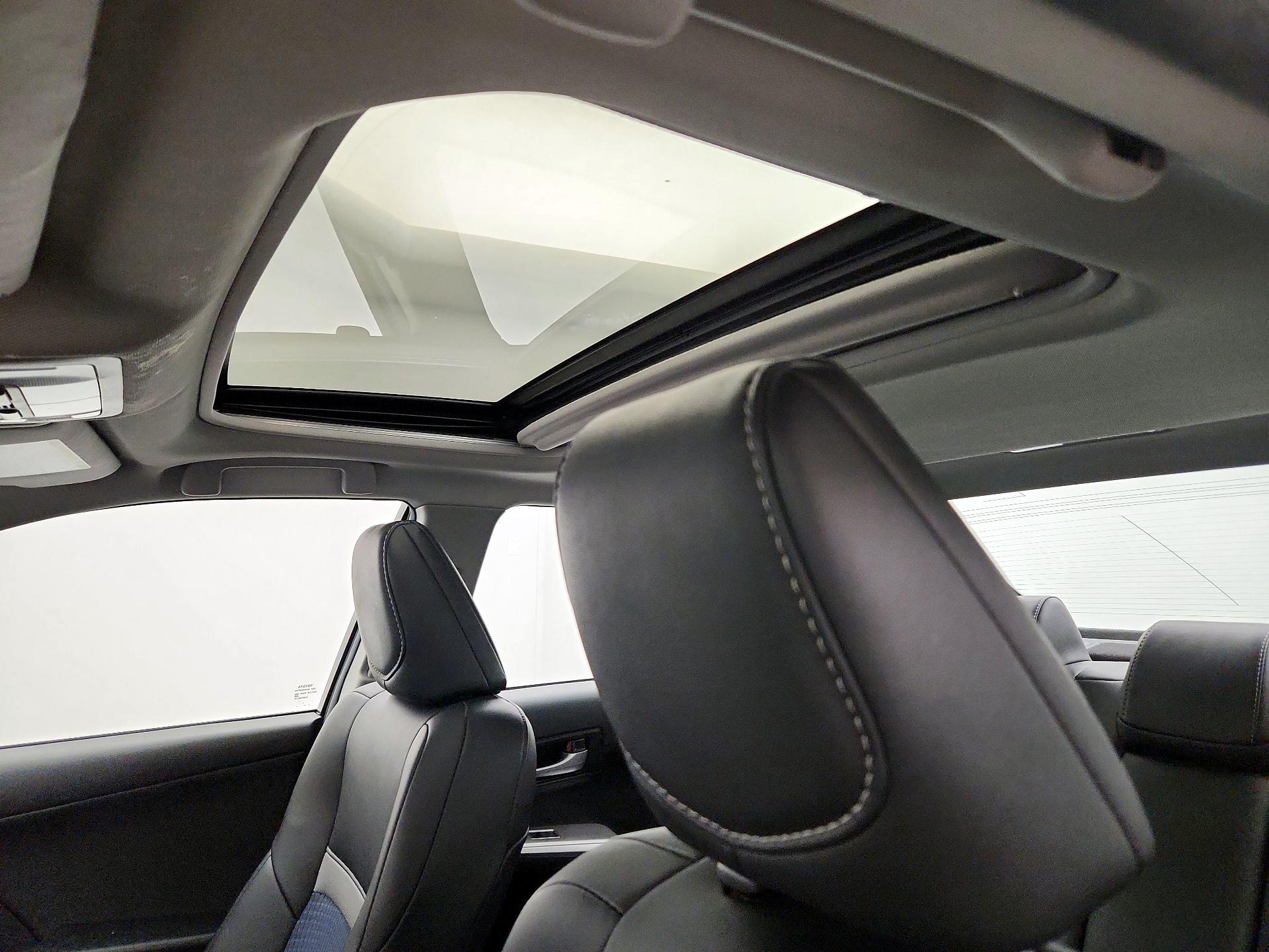 Thumbnail: 2014 Toyota Camry - 20