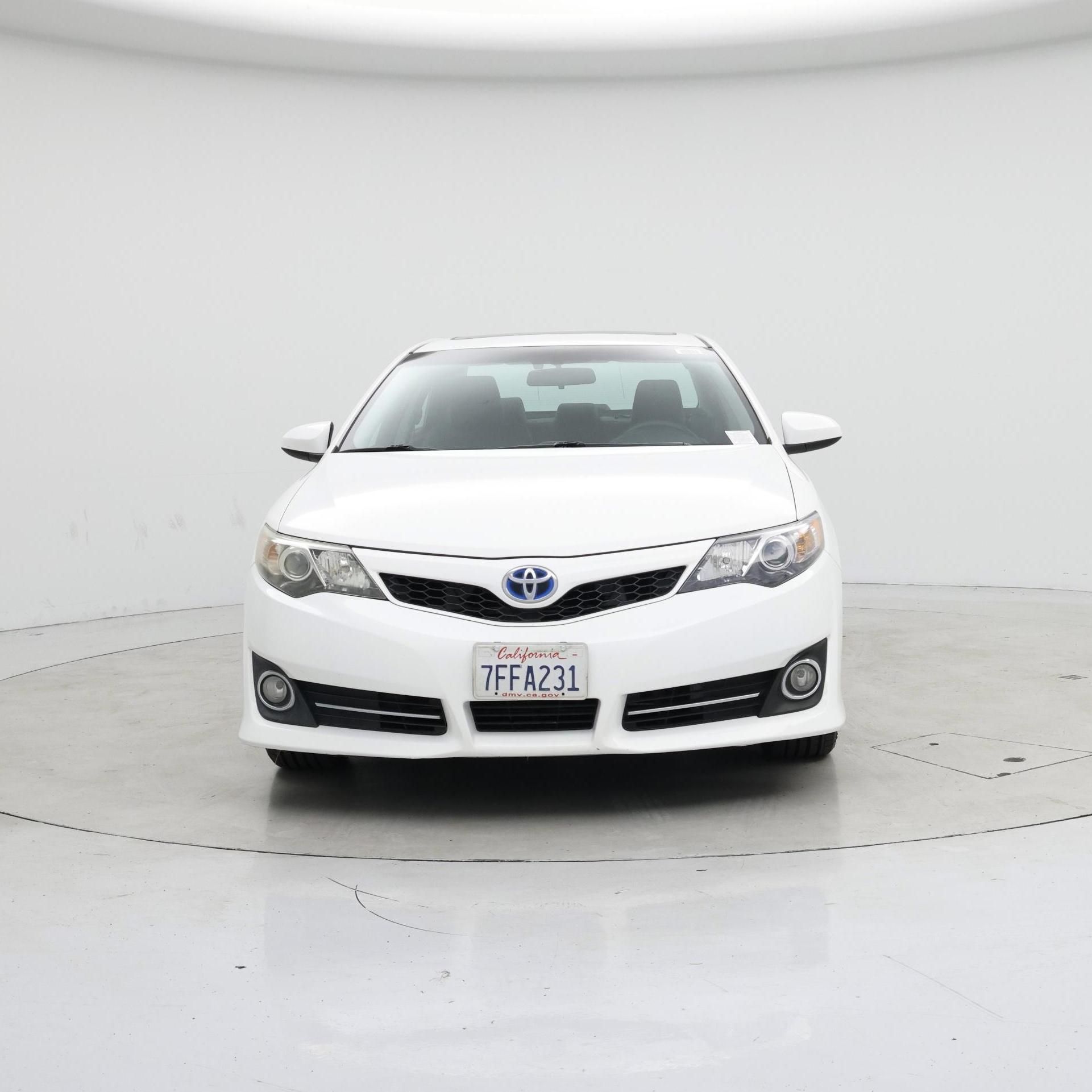 Thumbnail: 2014 Toyota Camry - 5
