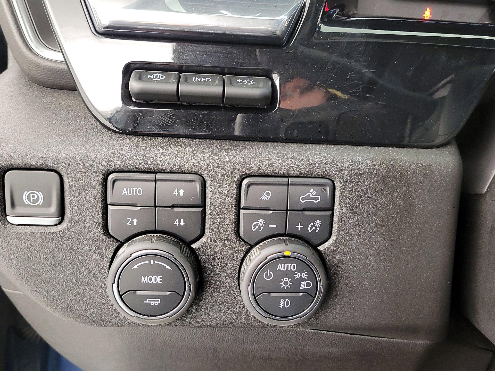 Thumbnail: 2025 Chevrolet Silverado 2500 - 13