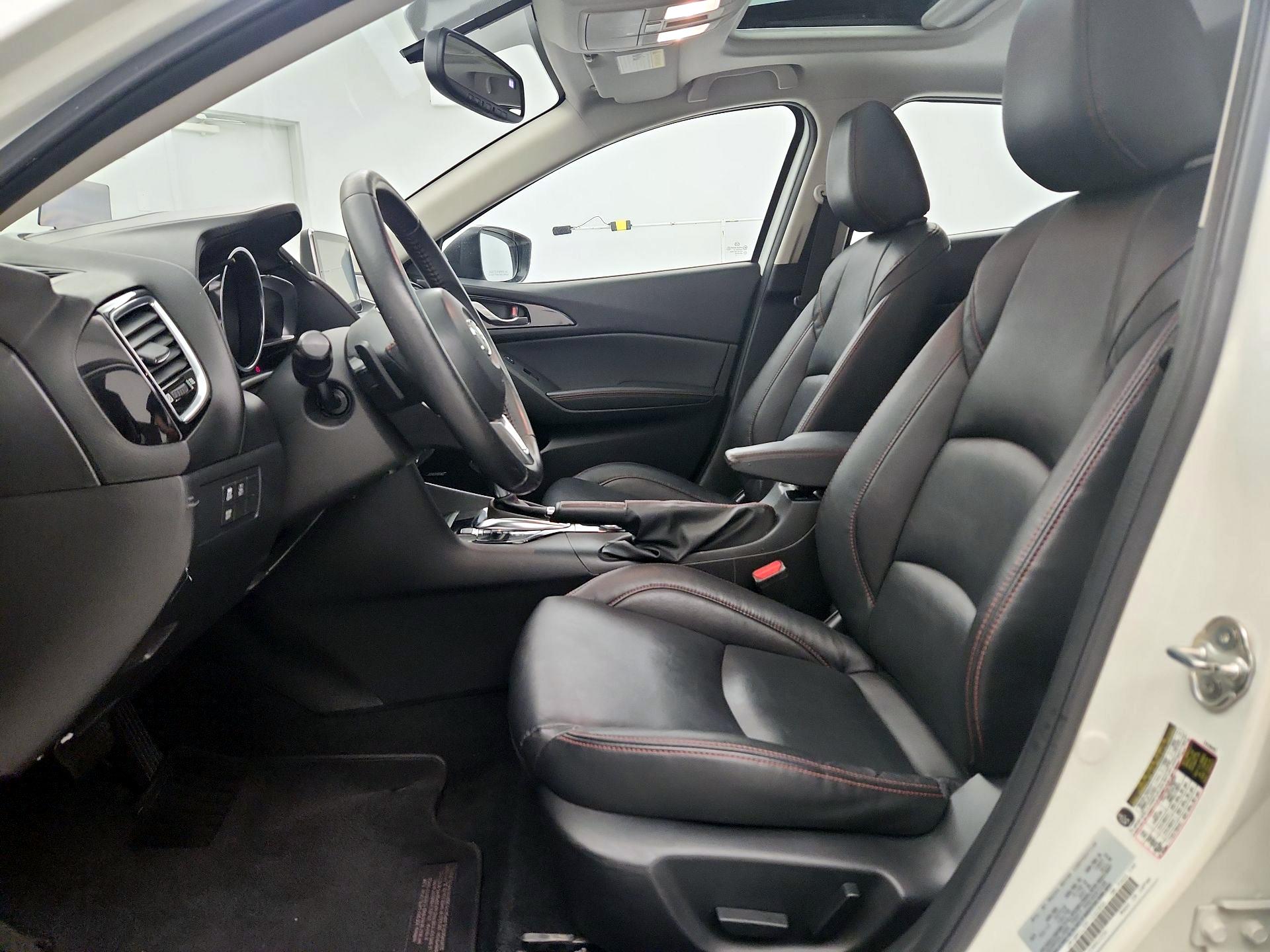 Thumbnail: 2015 Mazda Mazda3 - 11