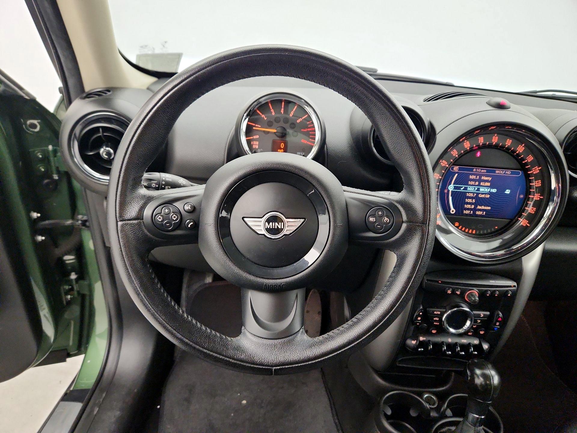 Thumbnail: 2016 MINI Cooper Countryman - 10