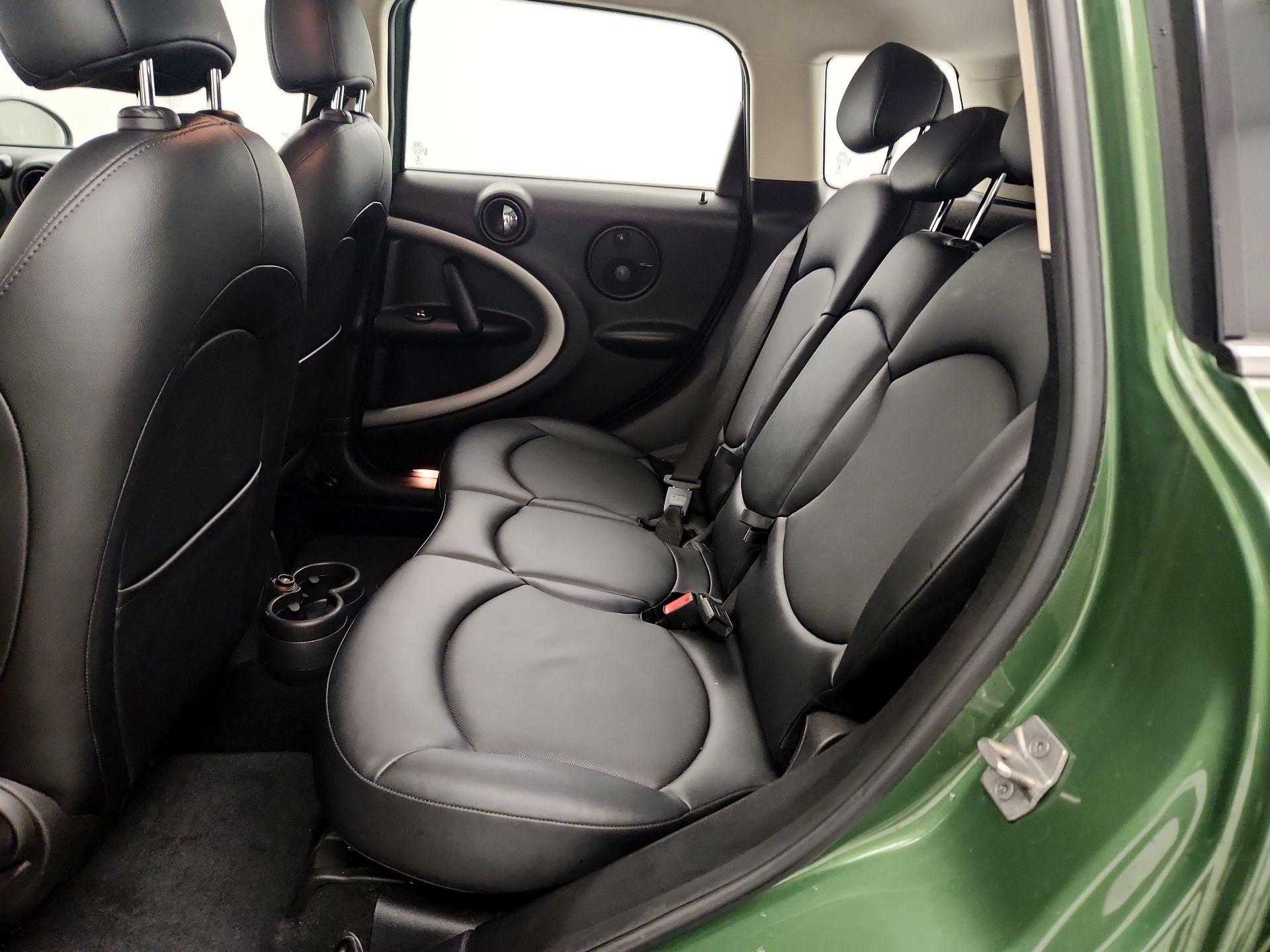 Thumbnail: 2016 MINI Cooper Countryman - 19