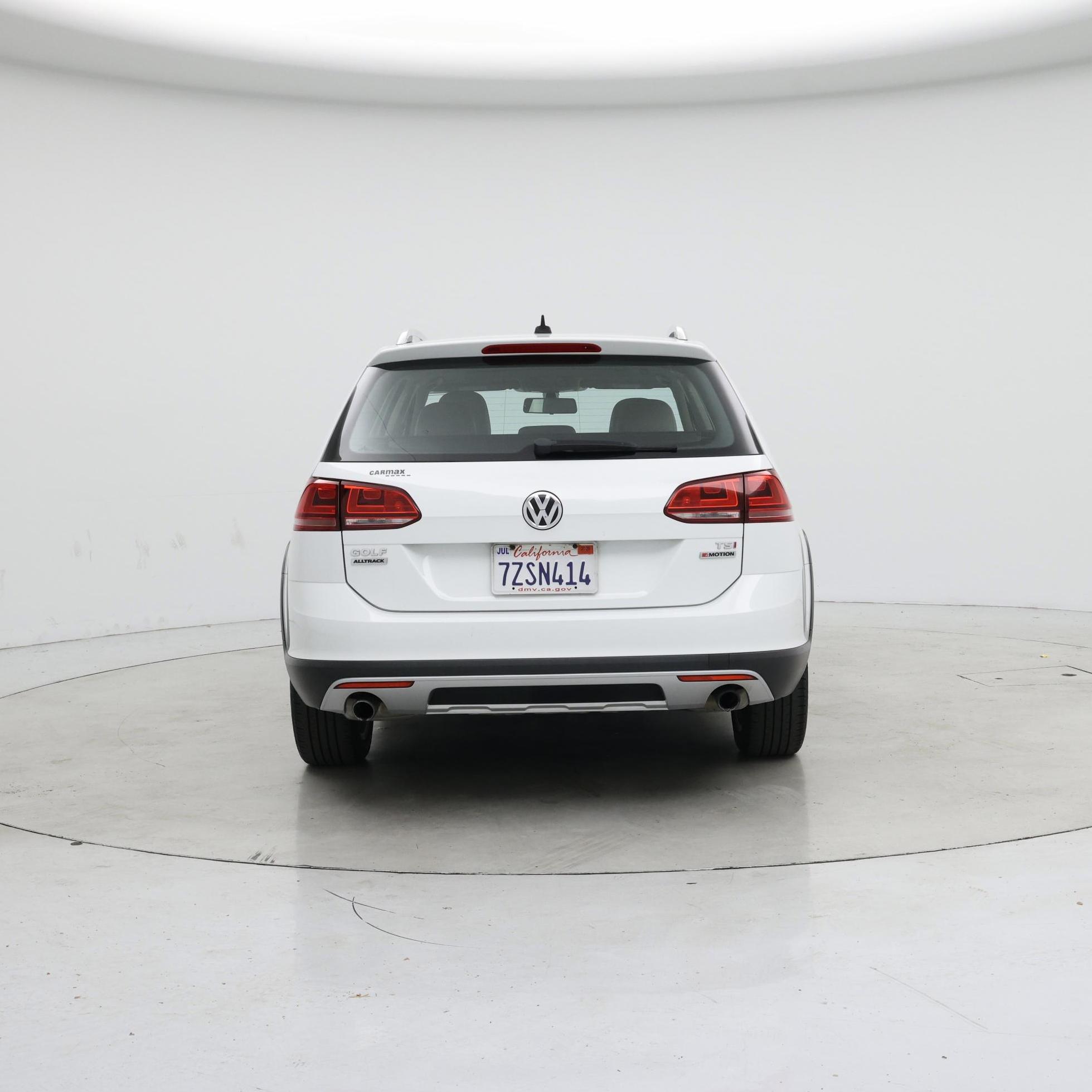 Thumbnail: 2017 Volkswagen Golf - 6