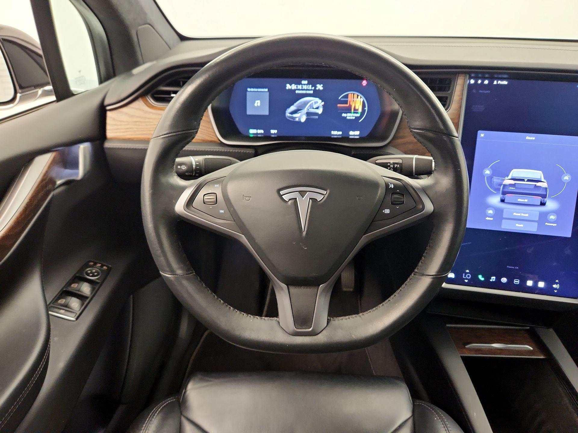 Thumbnail: 2019 Tesla Model X - 10