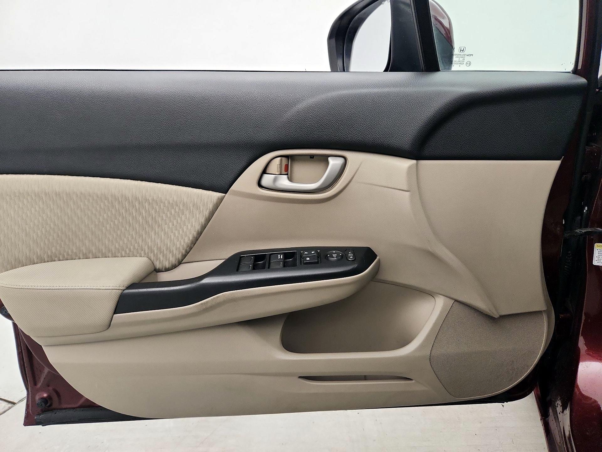Thumbnail: 2015 Honda Civic - 12