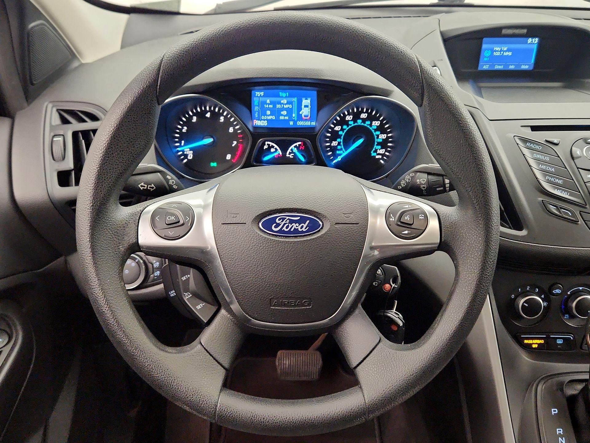 Thumbnail: 2015 Ford Escape - 10