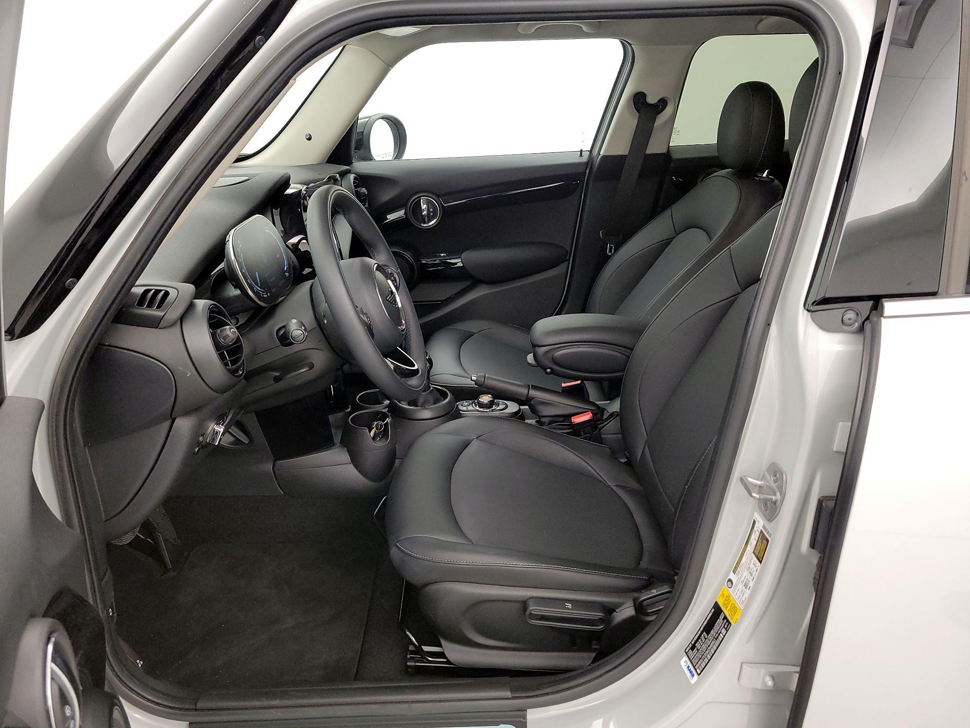 Thumbnail: 2021 MINI Cooper Hardtop - 11