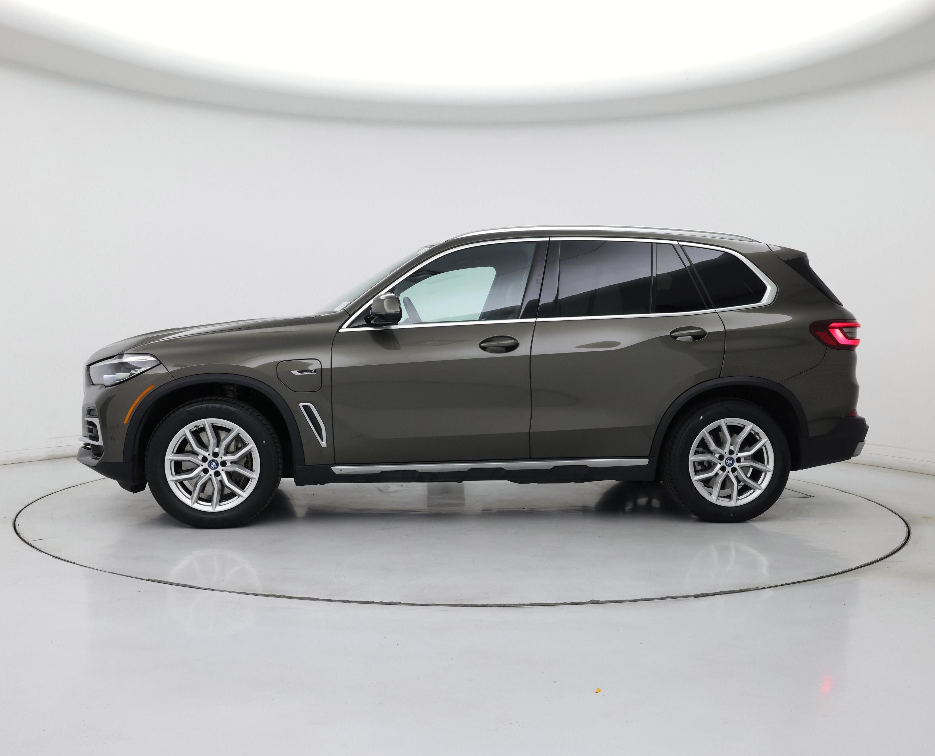 Thumbnail: 2023 BMW X5 - 3