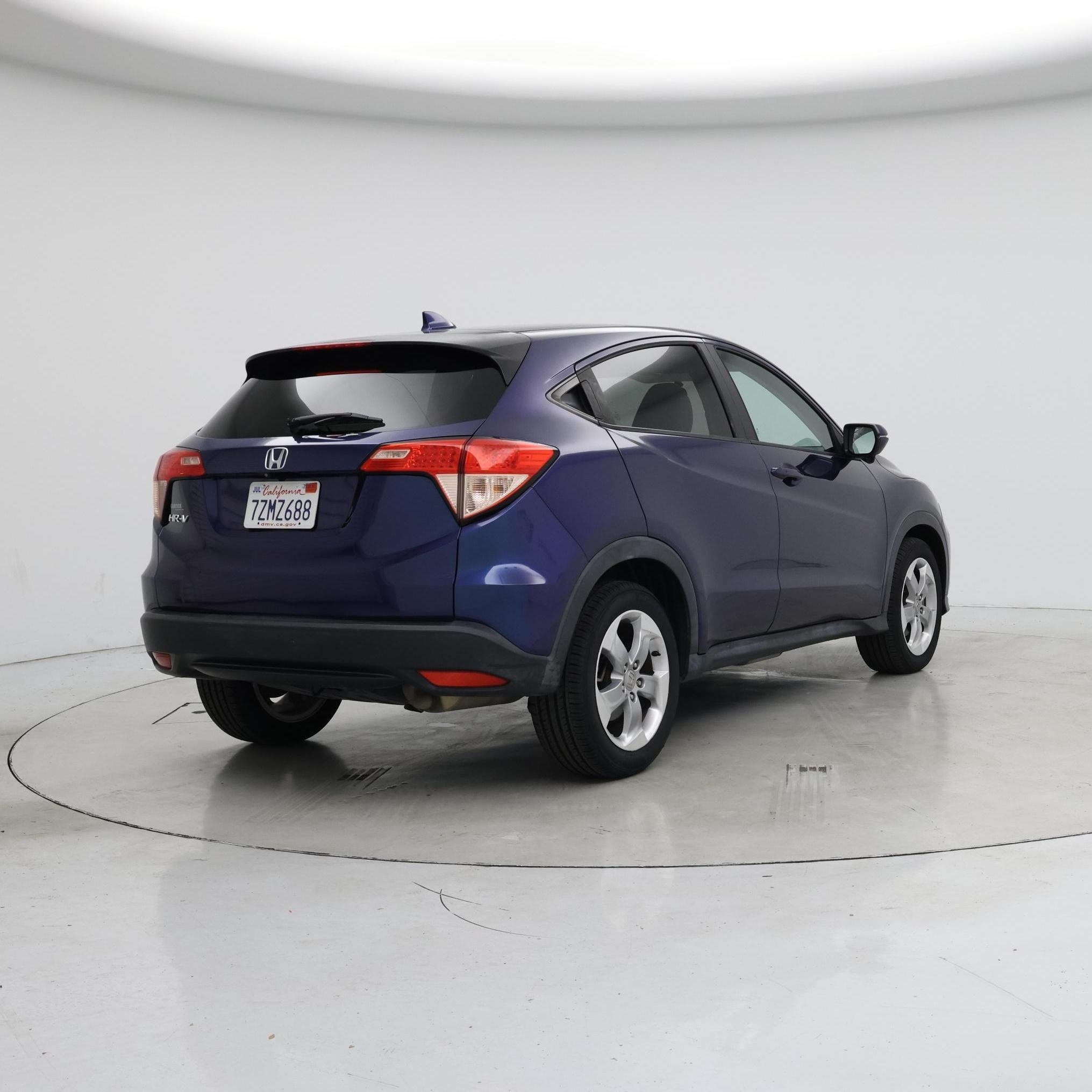 Thumbnail: 2017 Honda HR-V - 8