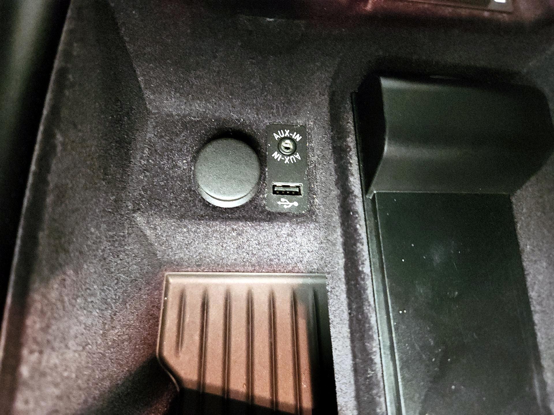 Thumbnail: 2014 BMW 5 Series - 19