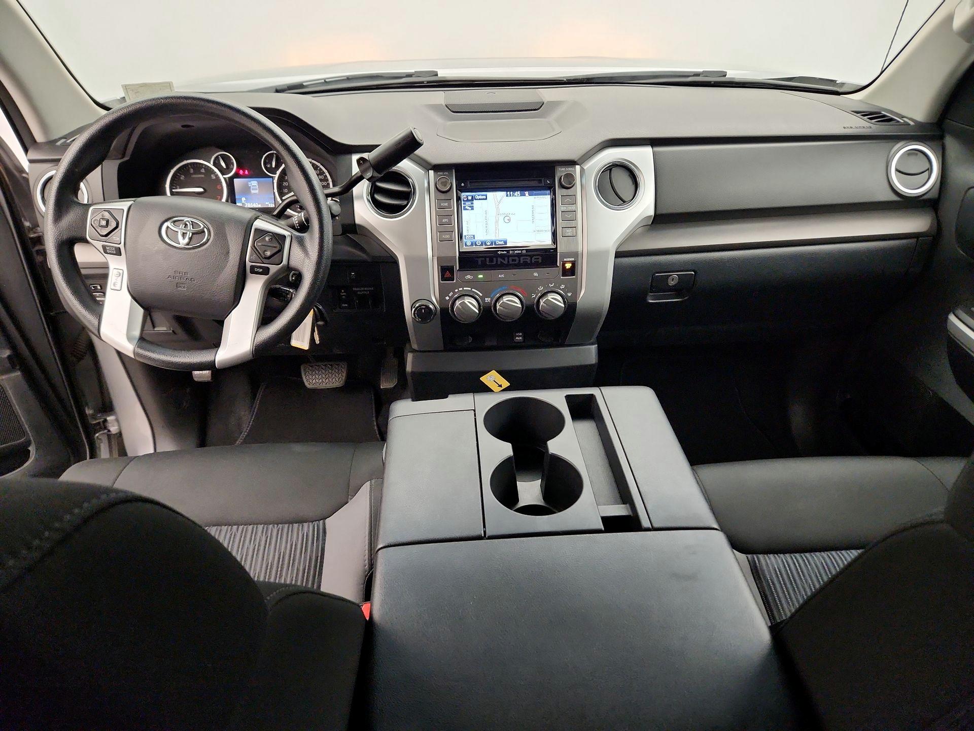 Thumbnail: 2017 Toyota Tundra - 9