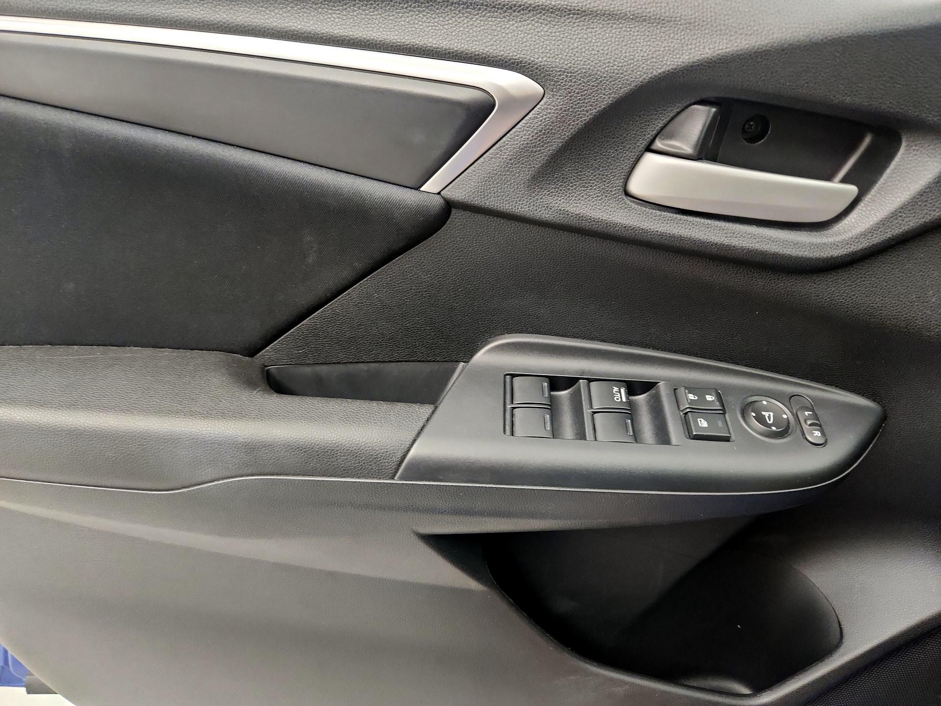 Thumbnail: 2015 Honda Fit - 12