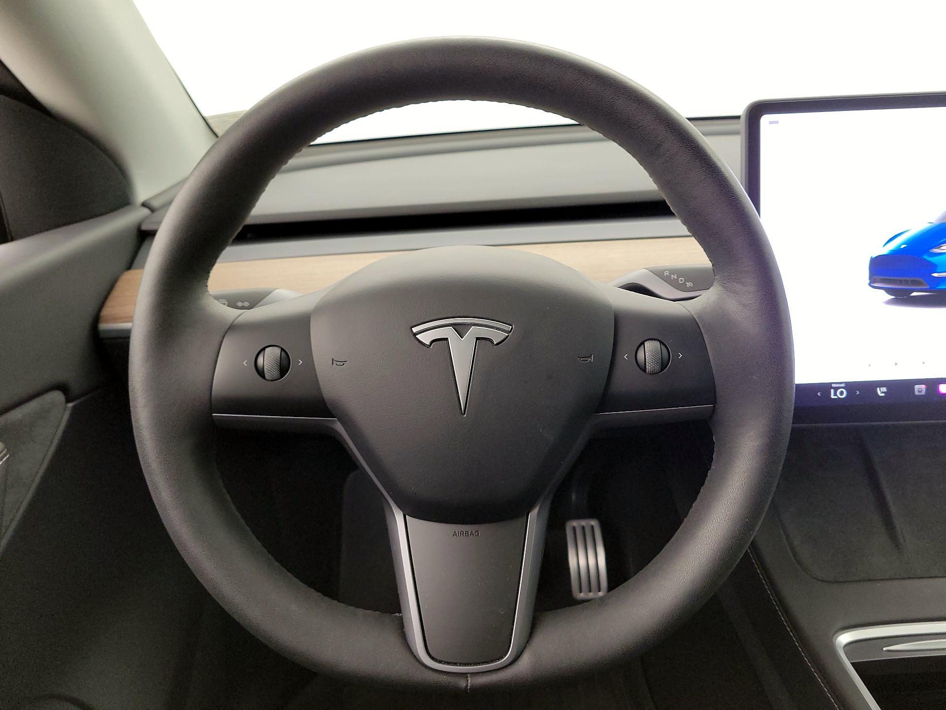 Thumbnail: 2022 Tesla Model Y - 10