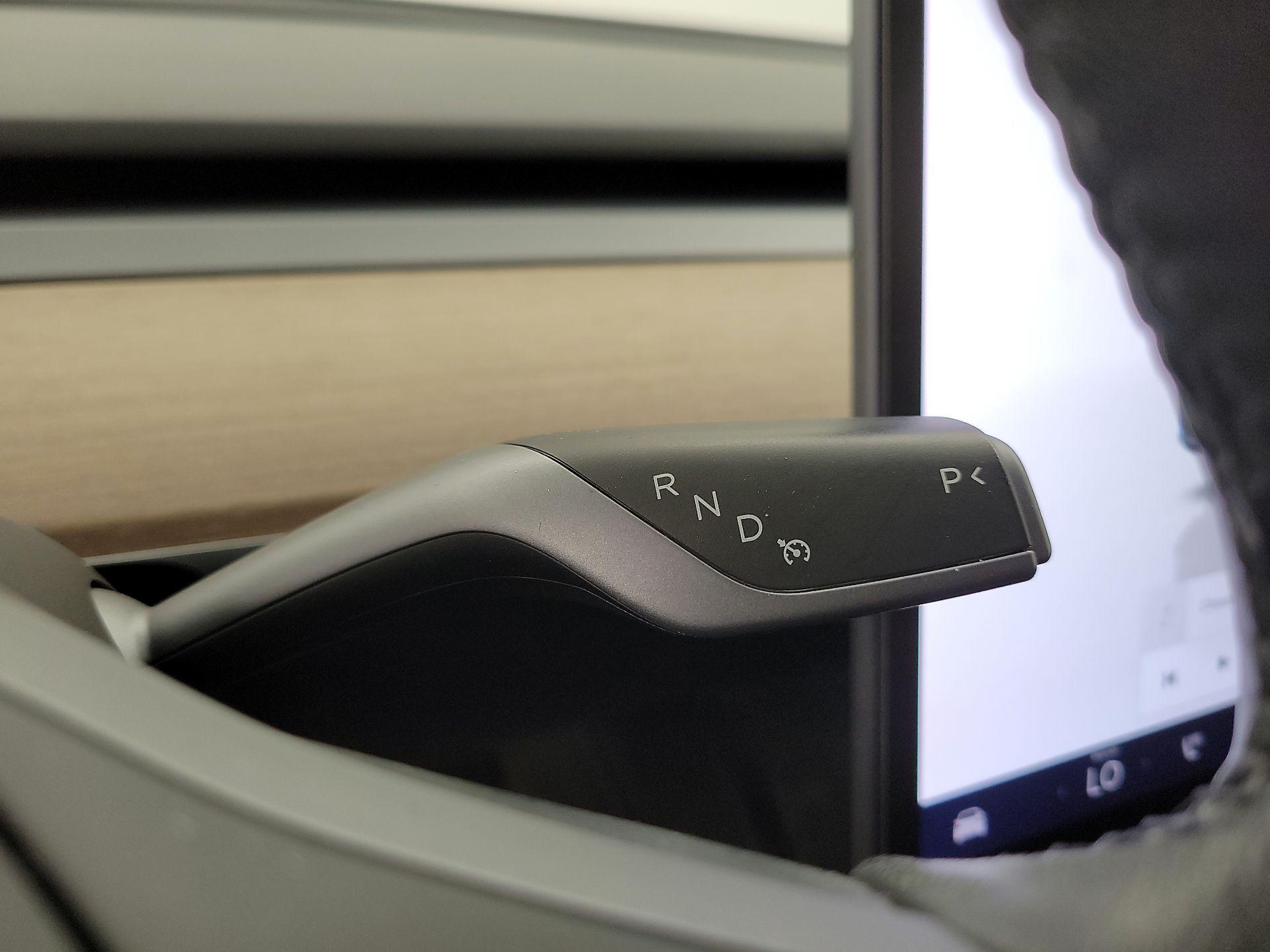 Thumbnail: 2022 Tesla Model Y - 15