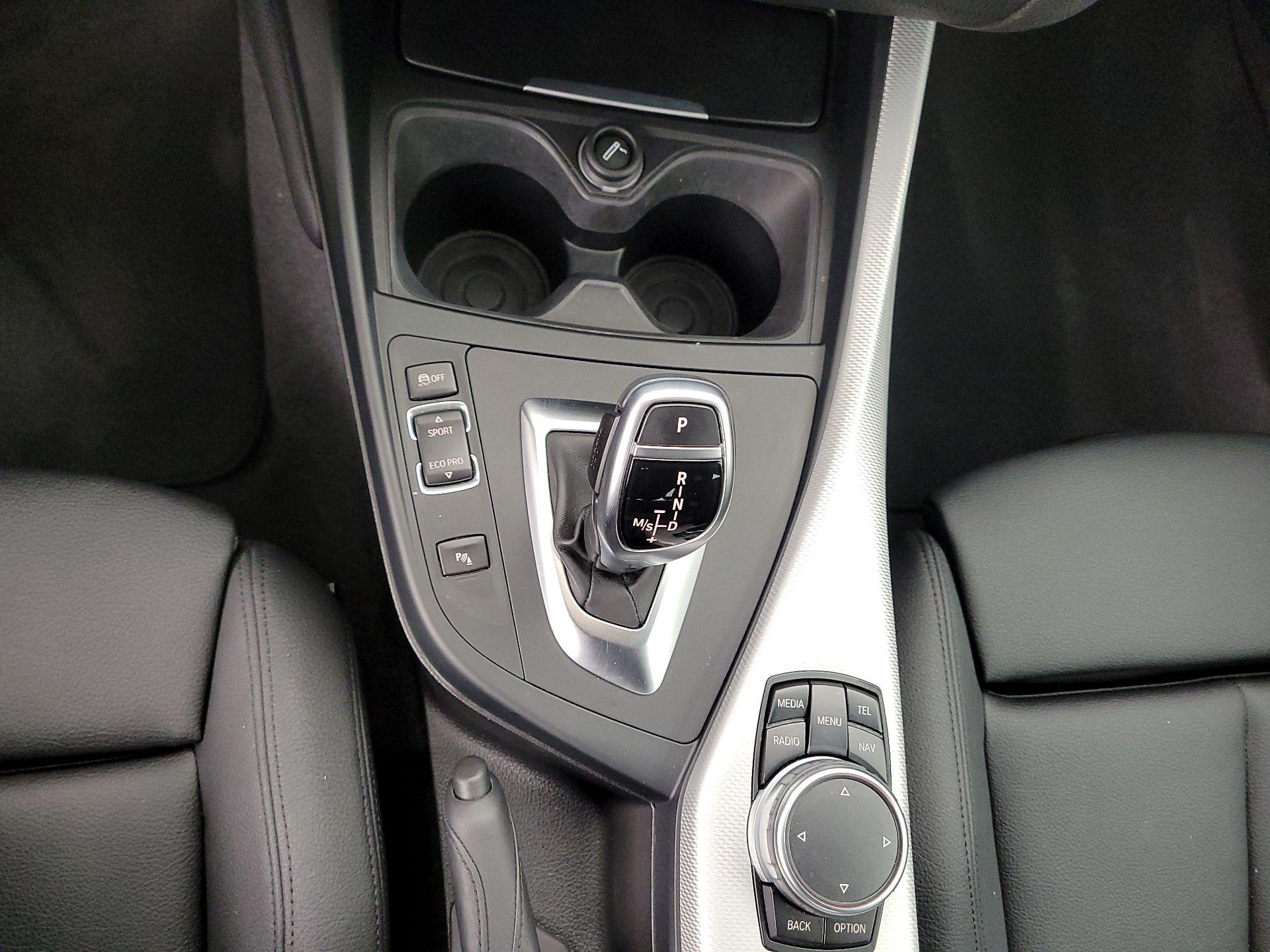 Thumbnail: 2015 BMW 2 Series - 18