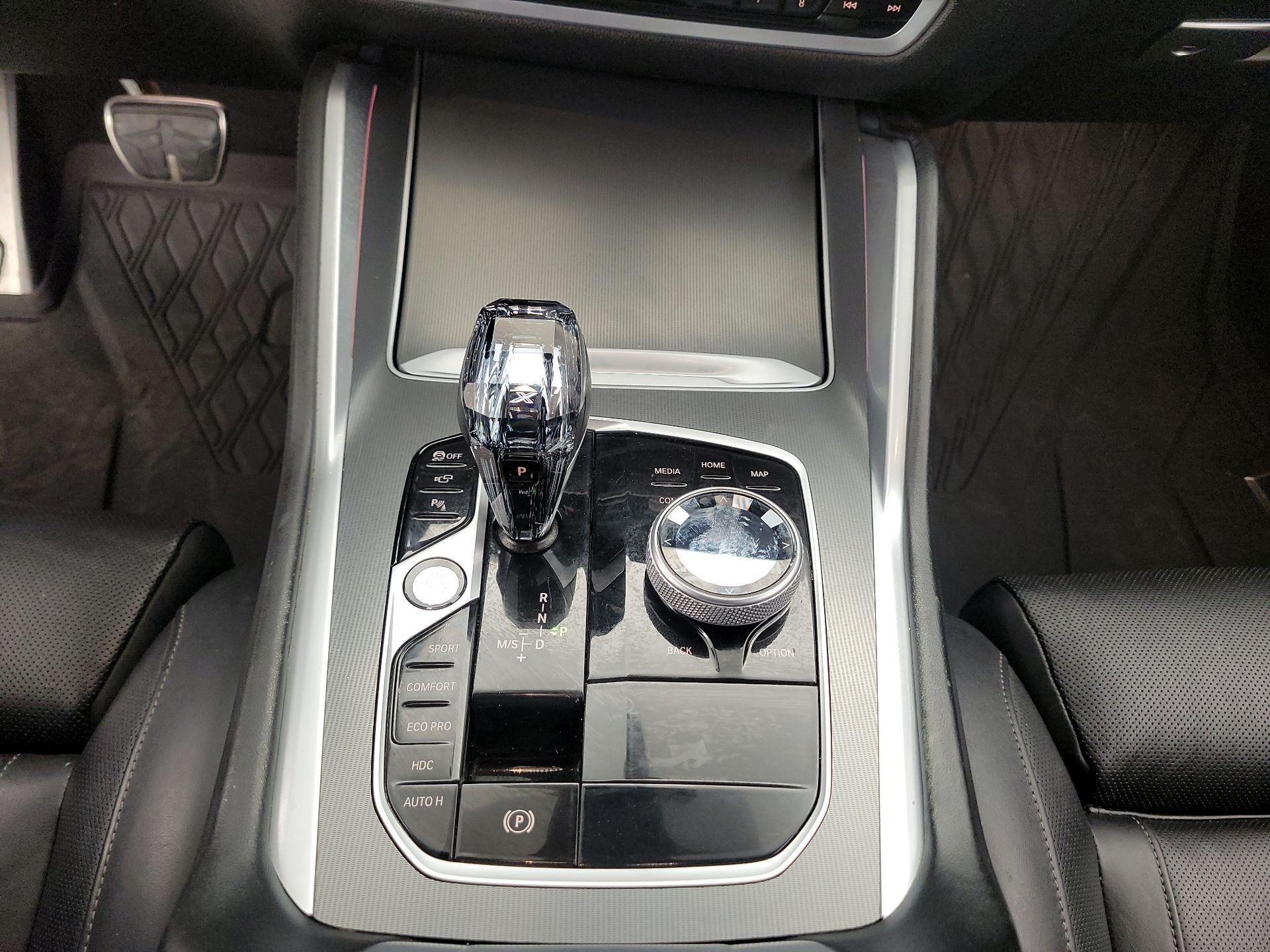 Thumbnail: 2023 BMW X6 - 18