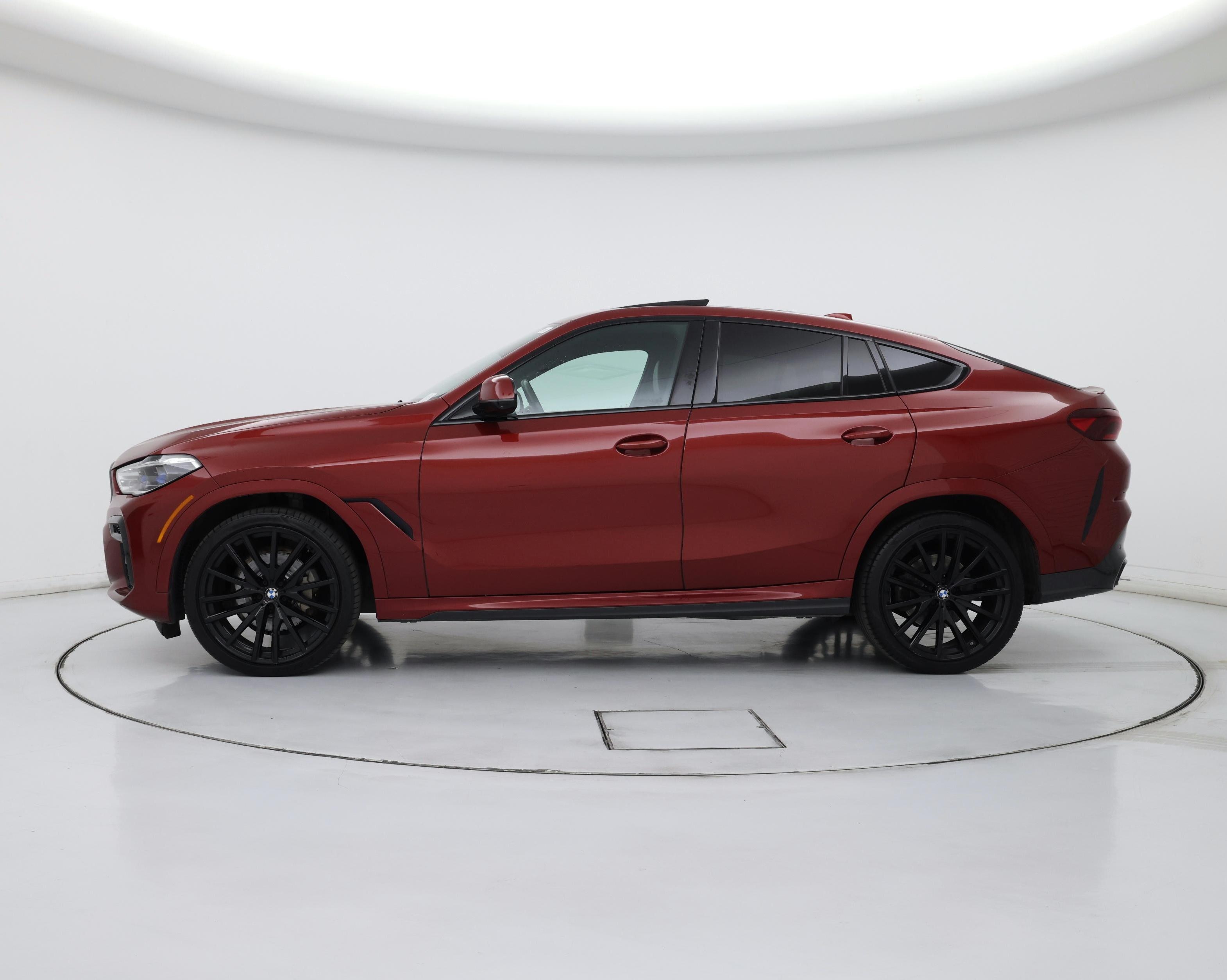 Thumbnail: 2023 BMW X6 - 3
