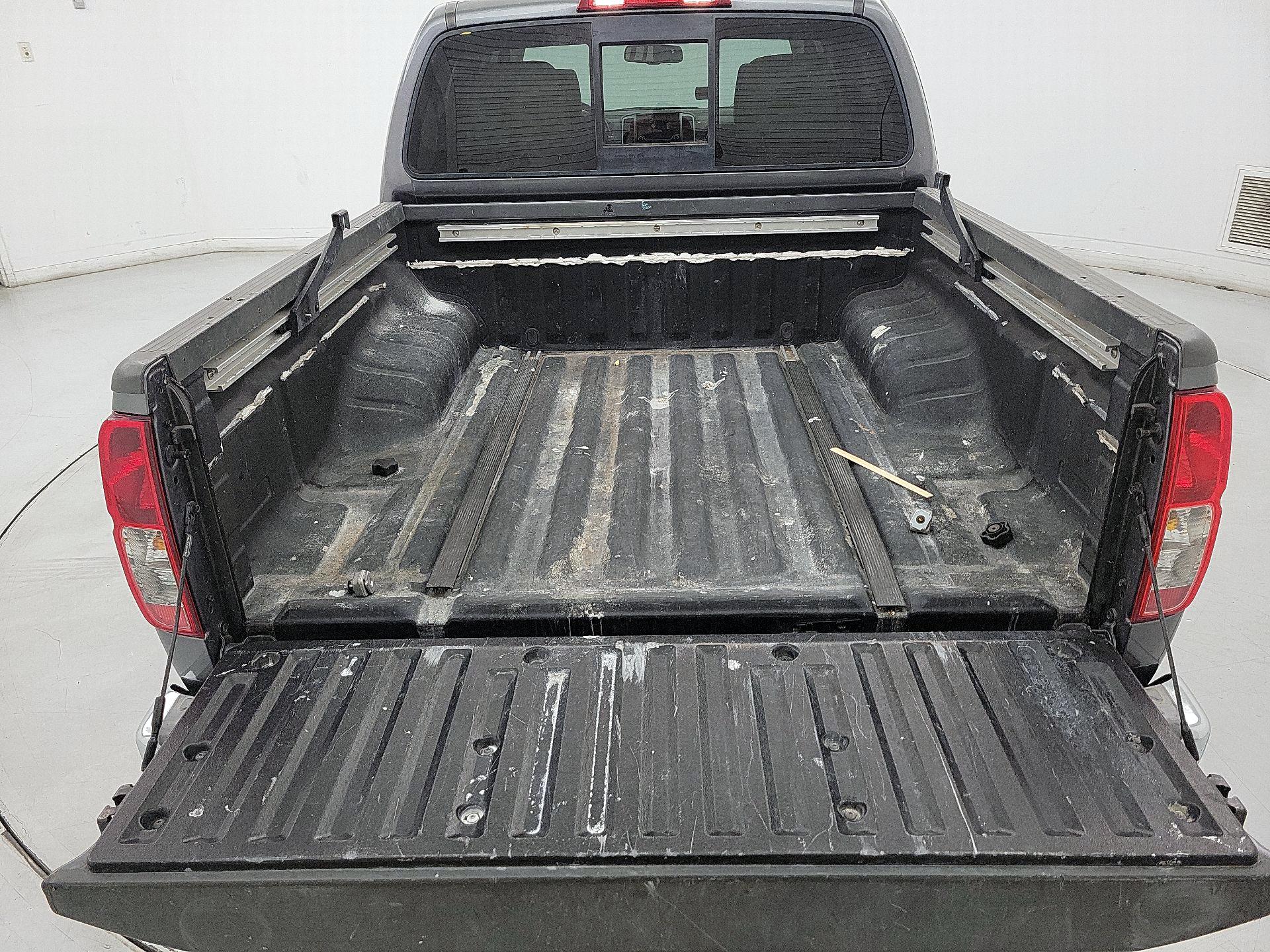 Thumbnail: 2016 Nissan Frontier - 20