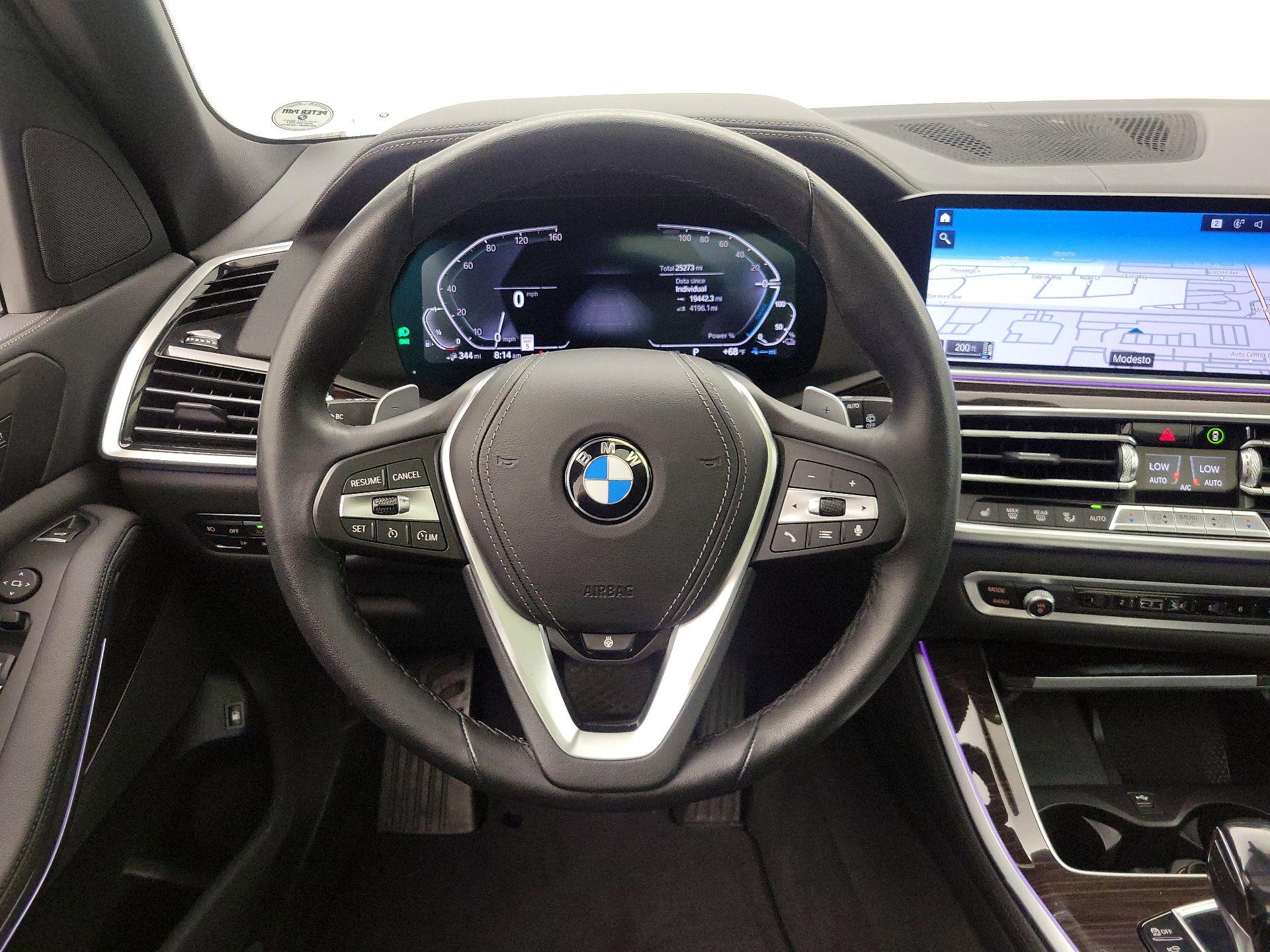 Thumbnail: 2021 BMW X5 - 10