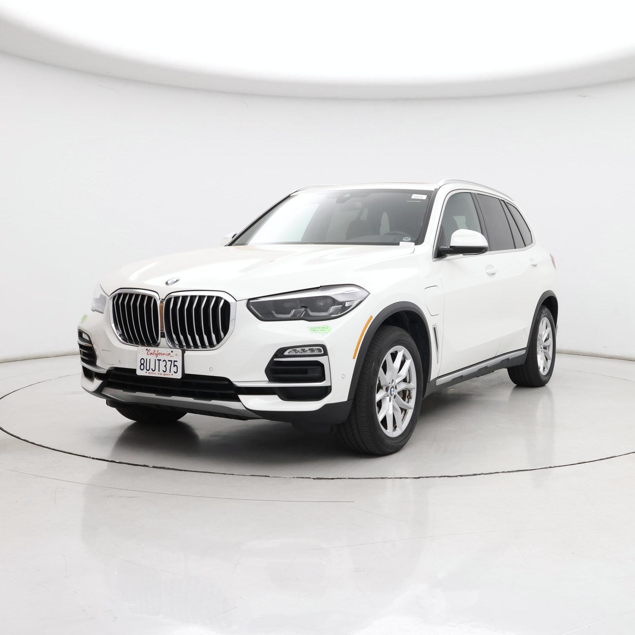 Thumbnail: 2021 BMW X5 - 4