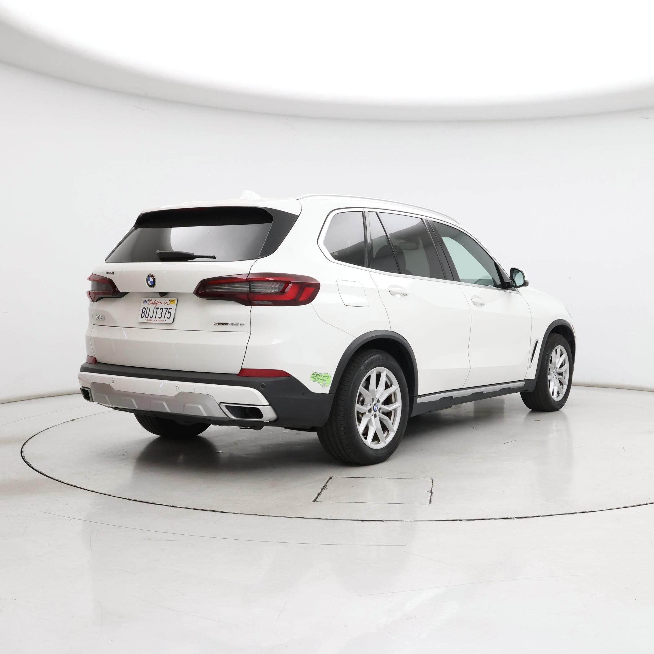 Thumbnail: 2021 BMW X5 - 8