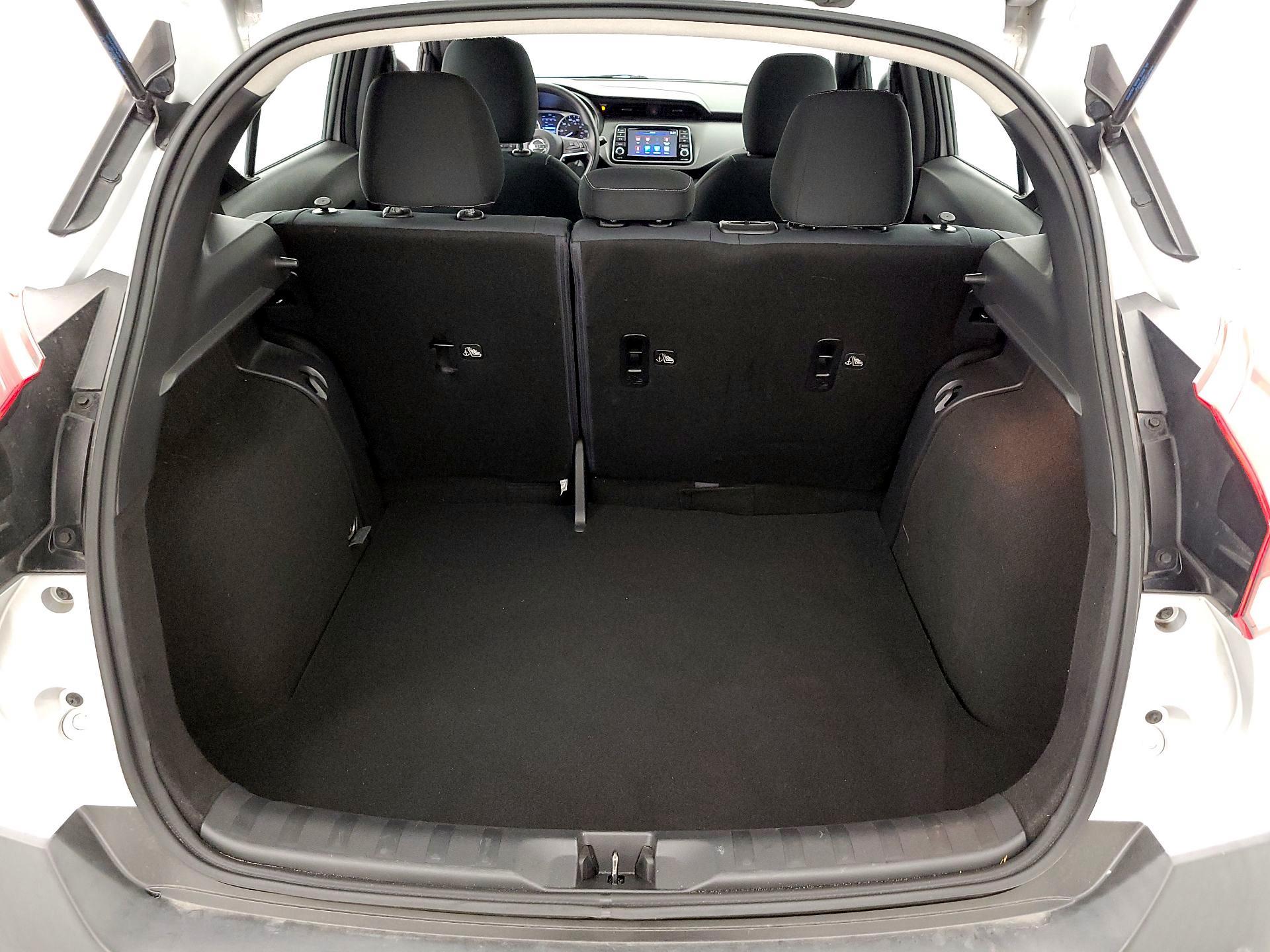 Thumbnail: 2020 Nissan Kicks - 20