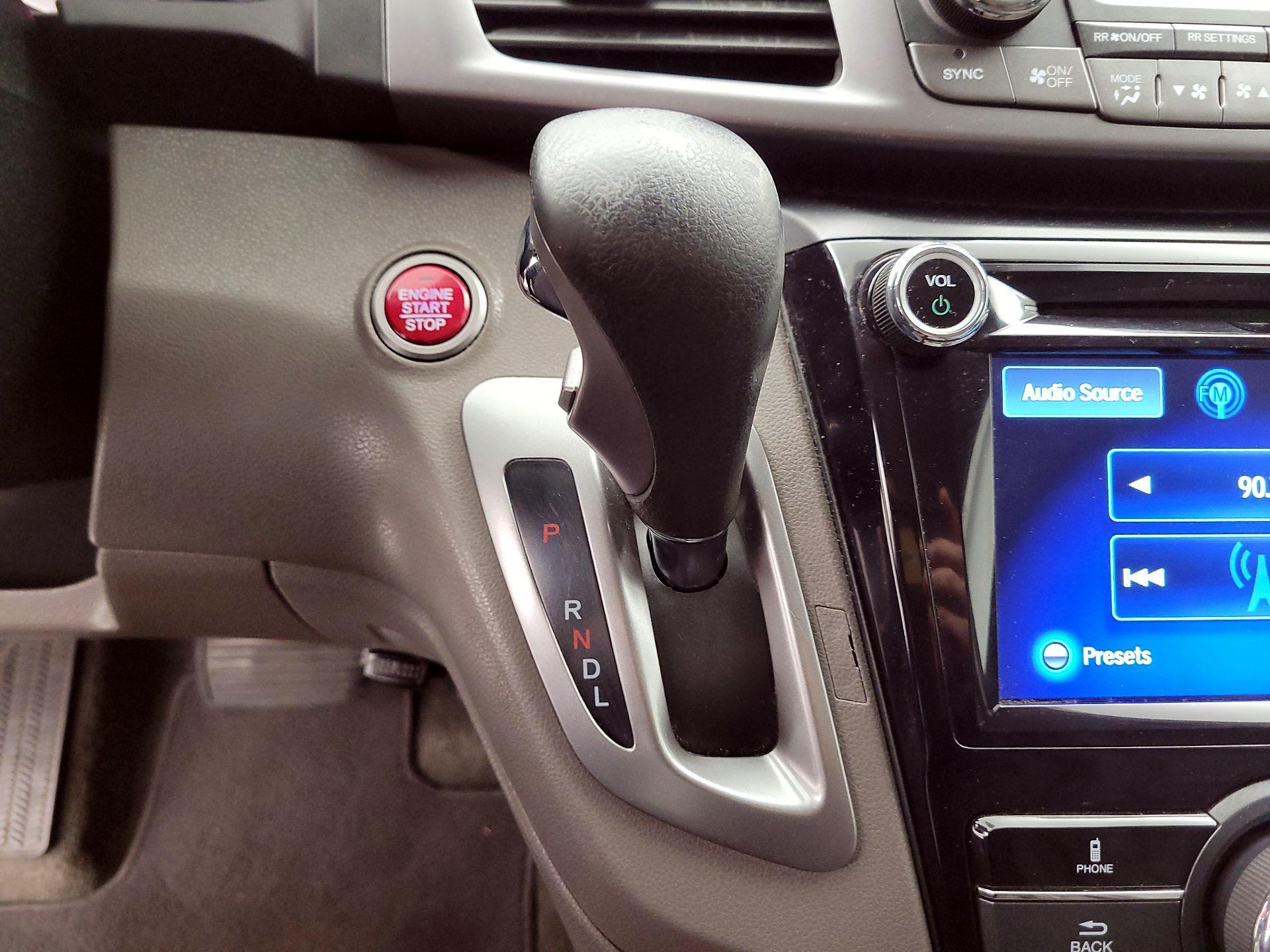 Thumbnail: 2014 Honda Odyssey - 17