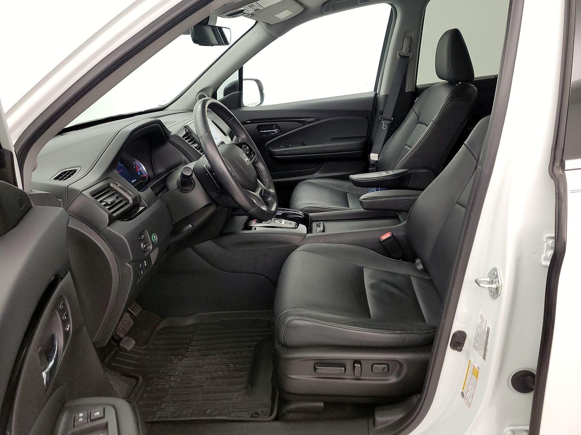 Thumbnail: 2021 Honda Pilot - 11