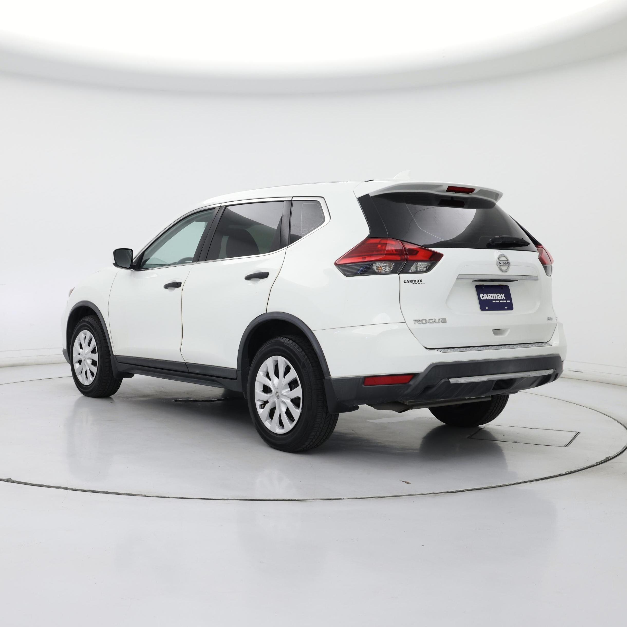 Thumbnail: 2017 Nissan Rogue - 2