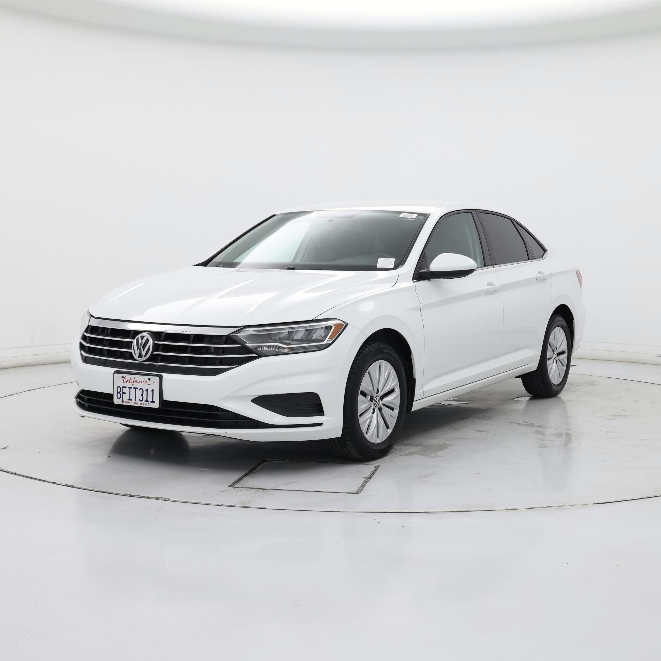 Thumbnail: 2019 Volkswagen Jetta - 4