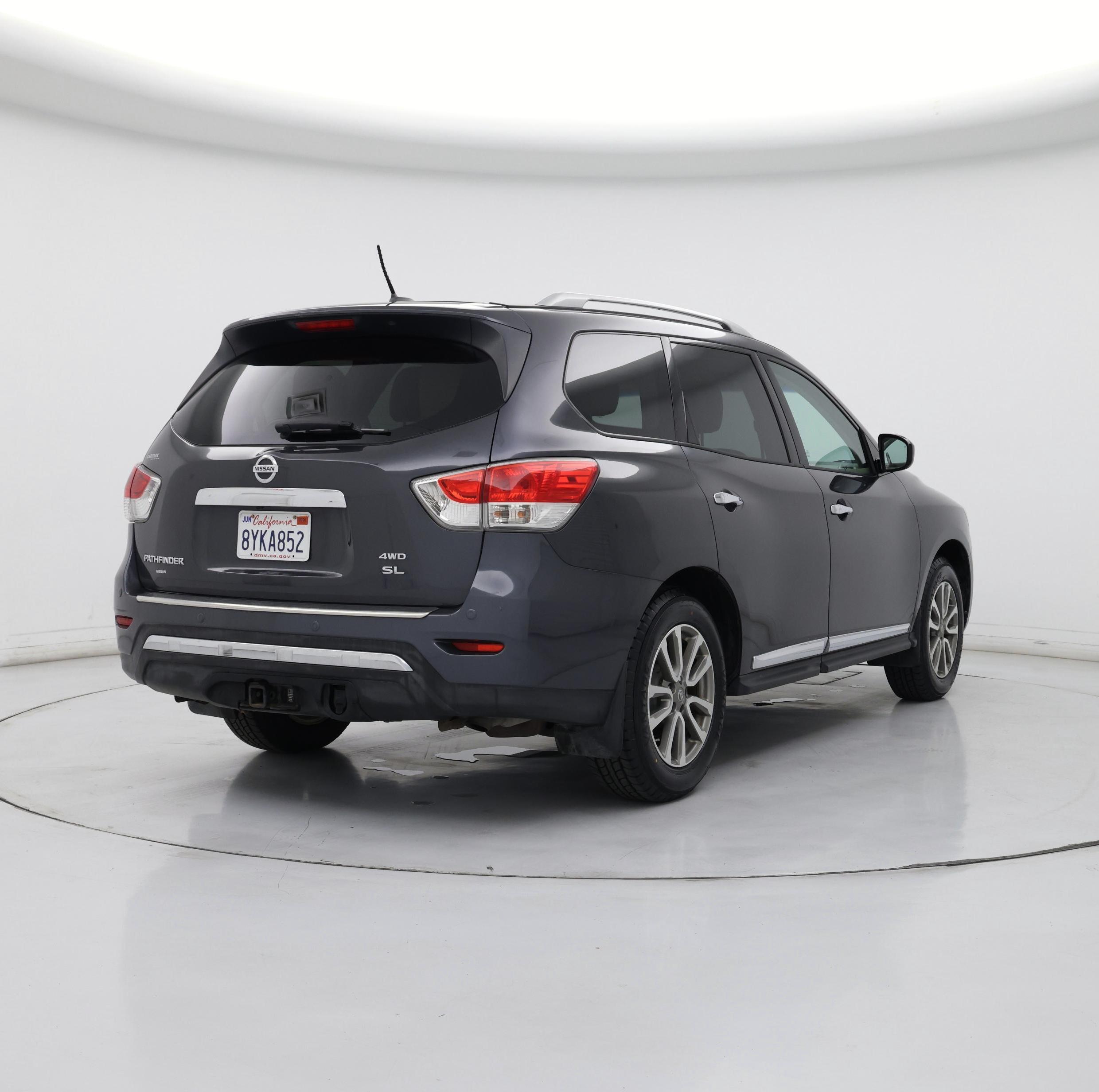 Thumbnail: 2014 Nissan Pathfinder - 8