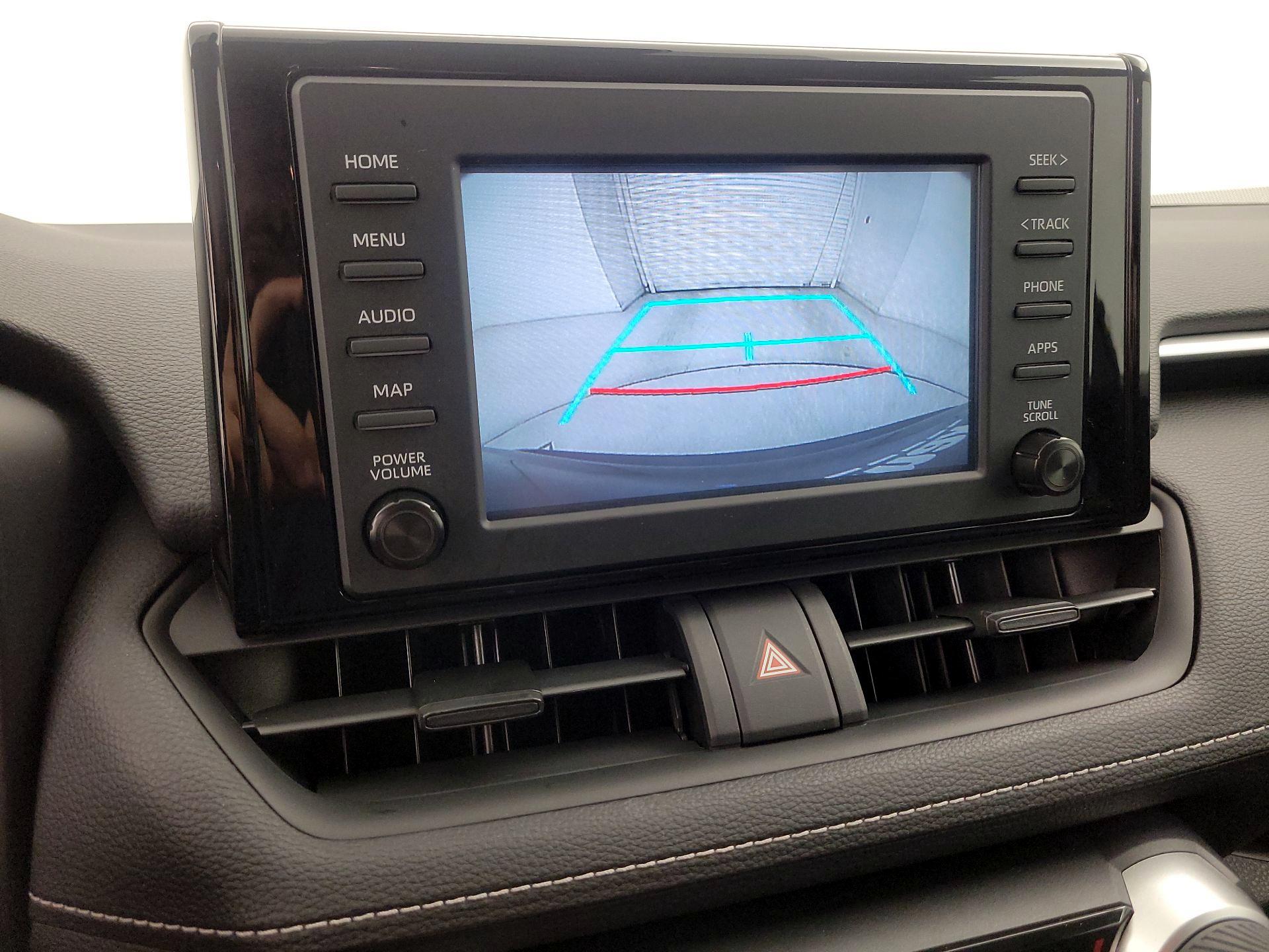Thumbnail: 2019 Toyota RAV4 - 14