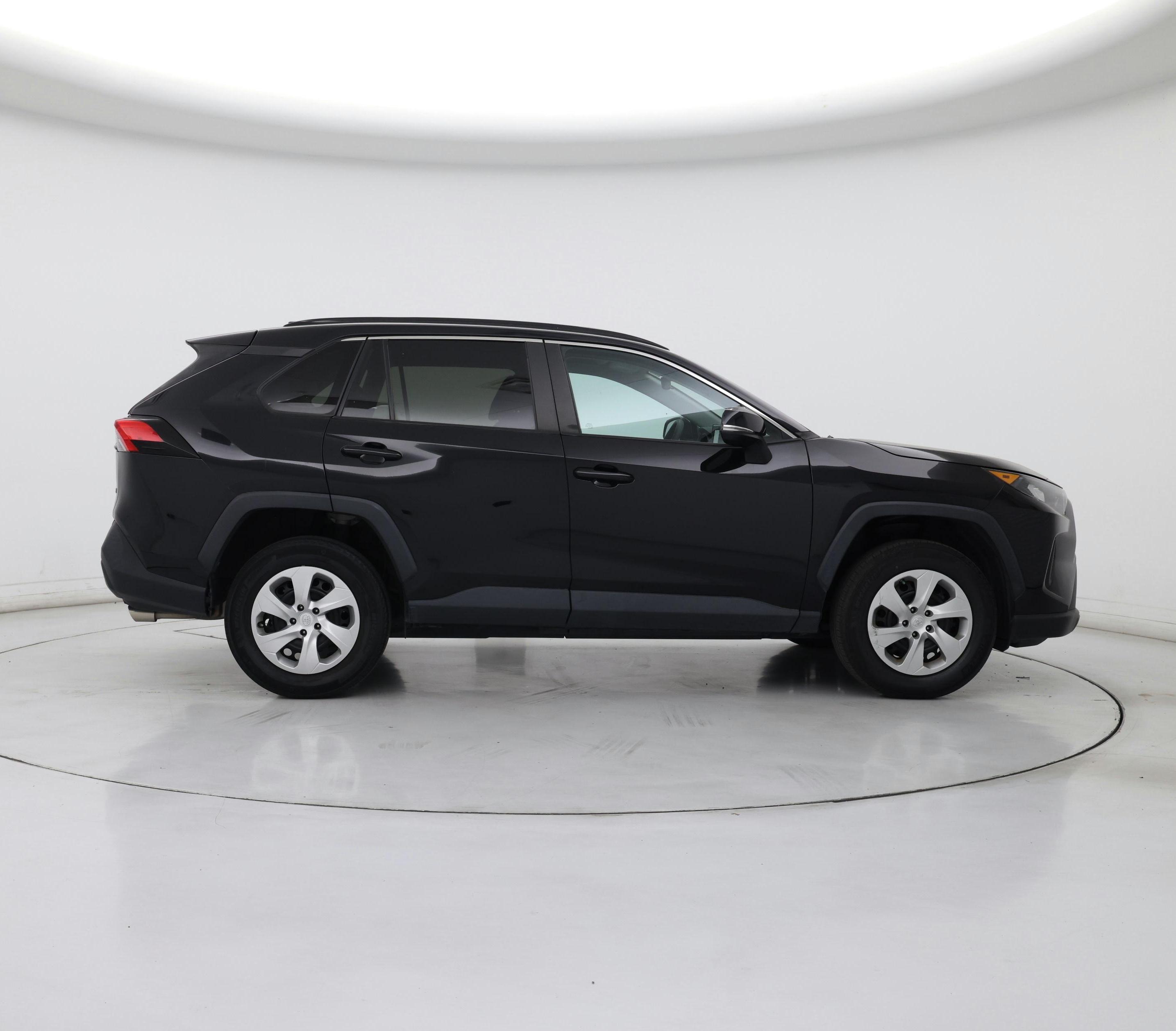 Thumbnail: 2019 Toyota RAV4 - 7