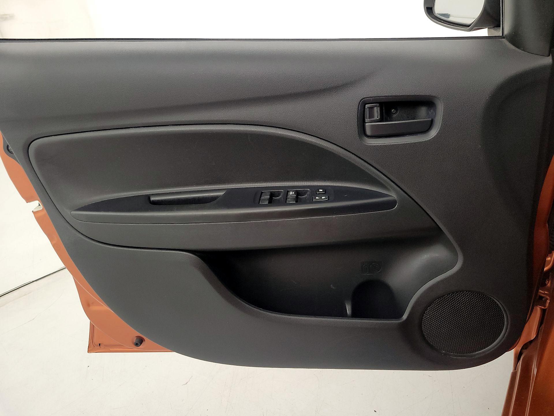 Thumbnail: 2017 Mitsubishi Mirage - 12