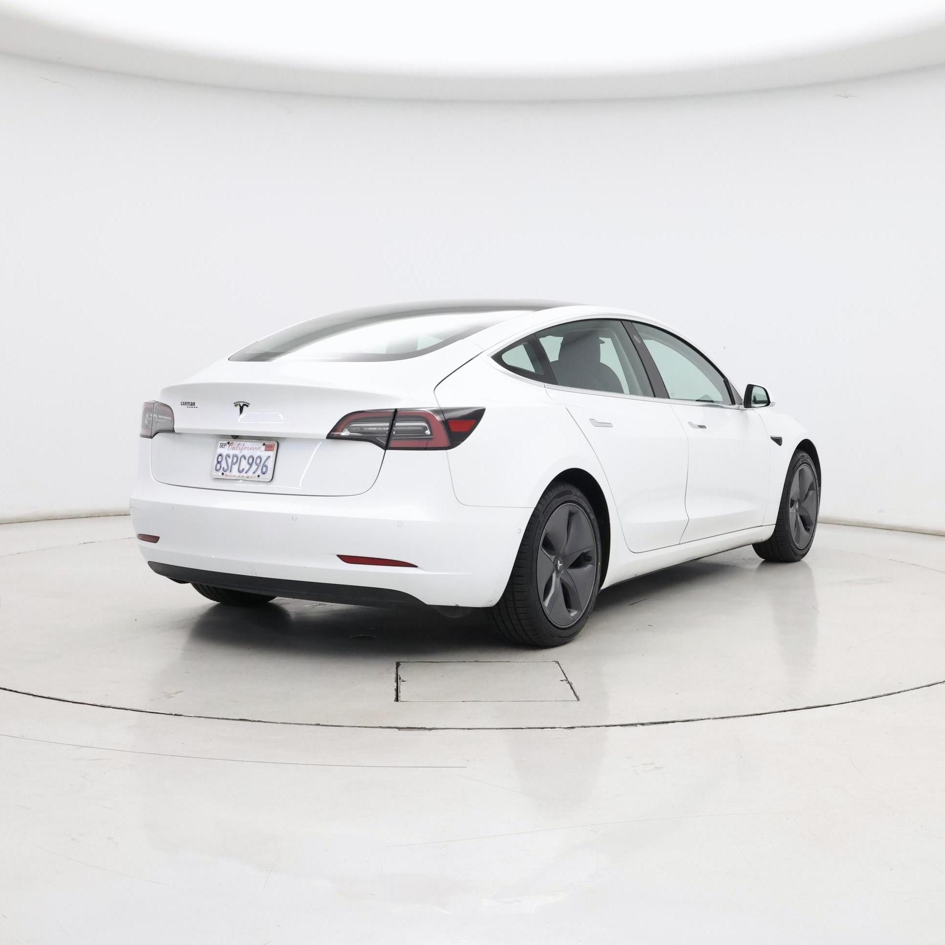Thumbnail: 2020 Tesla Model 3 - 8